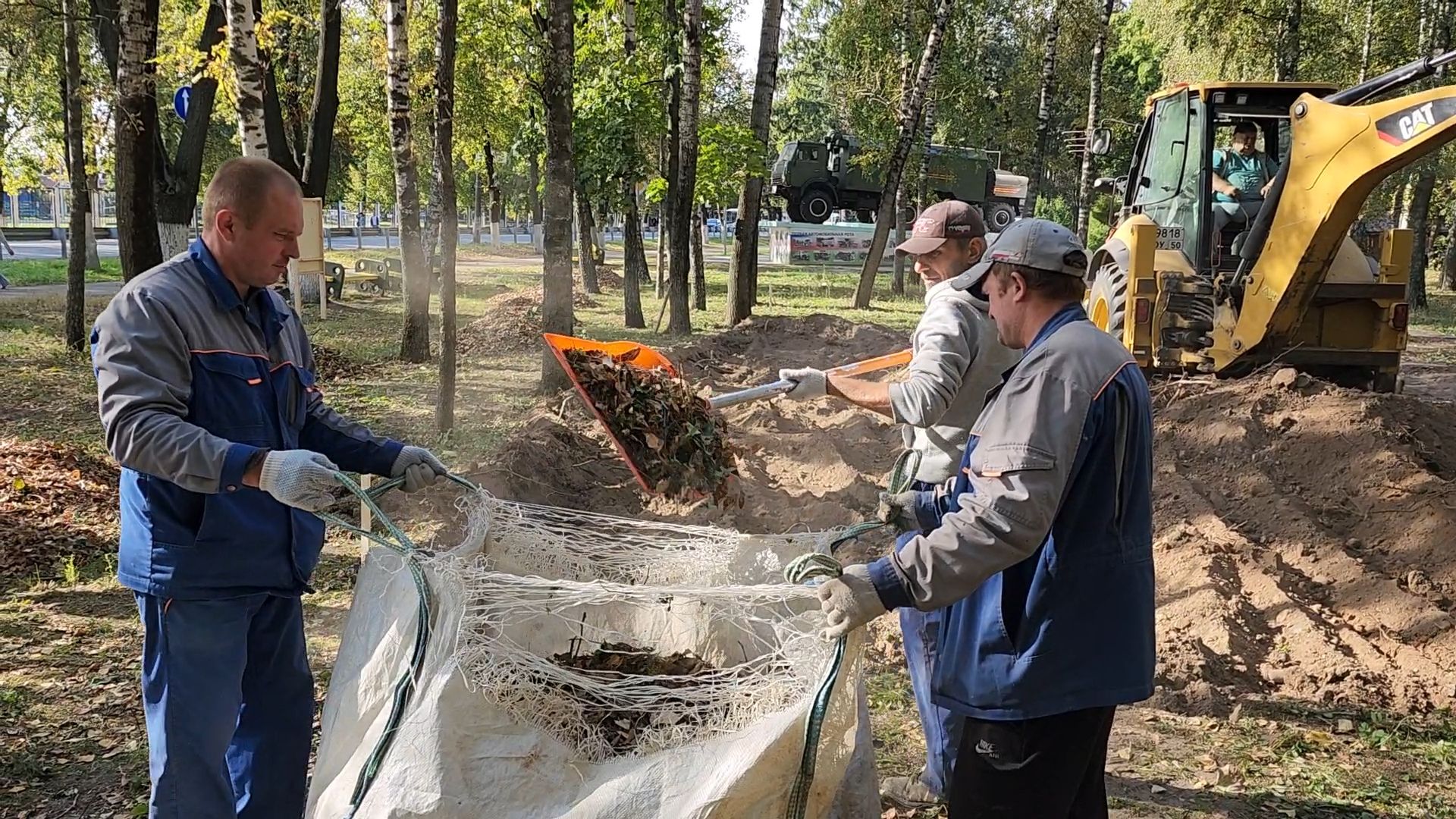 Бронницы, Строительство мемориала, Сквер военной техники, Ветераны строят мемориал,