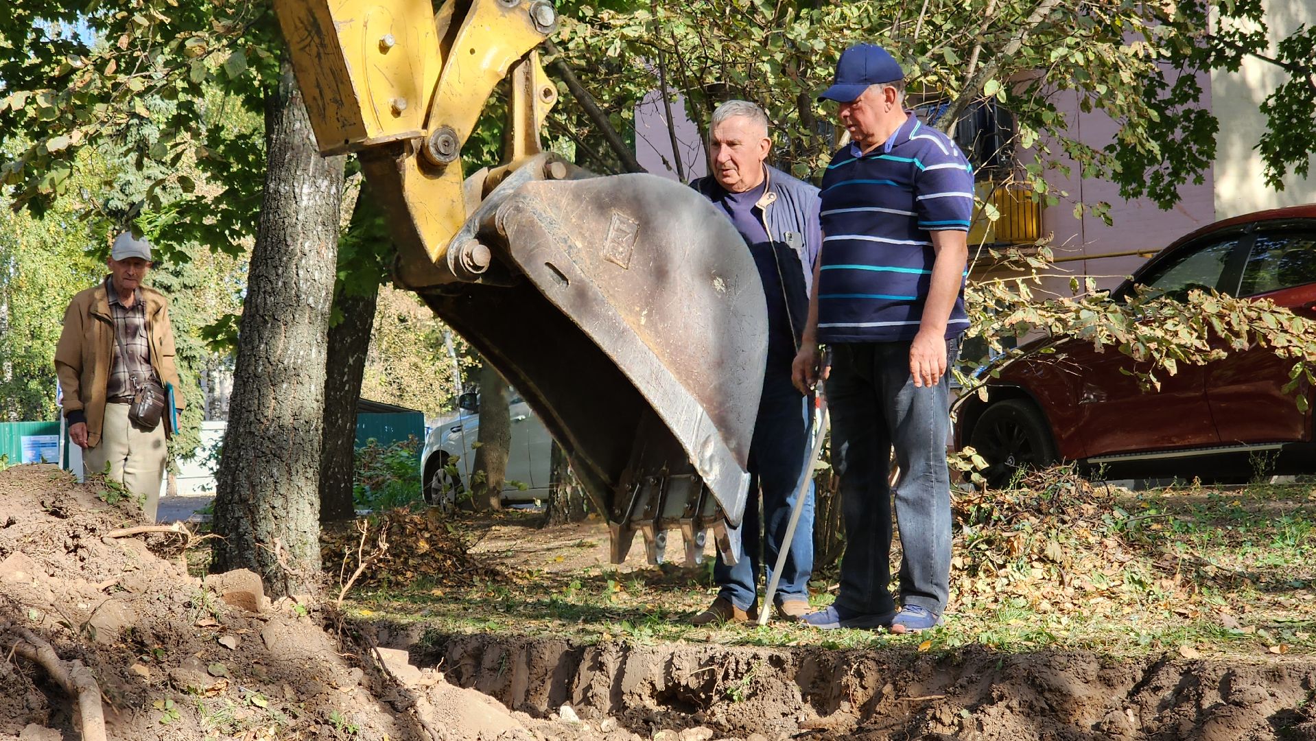 Бронницы, Строительство мемориала, Сквер военной техники, Ветераны строят мемориал,