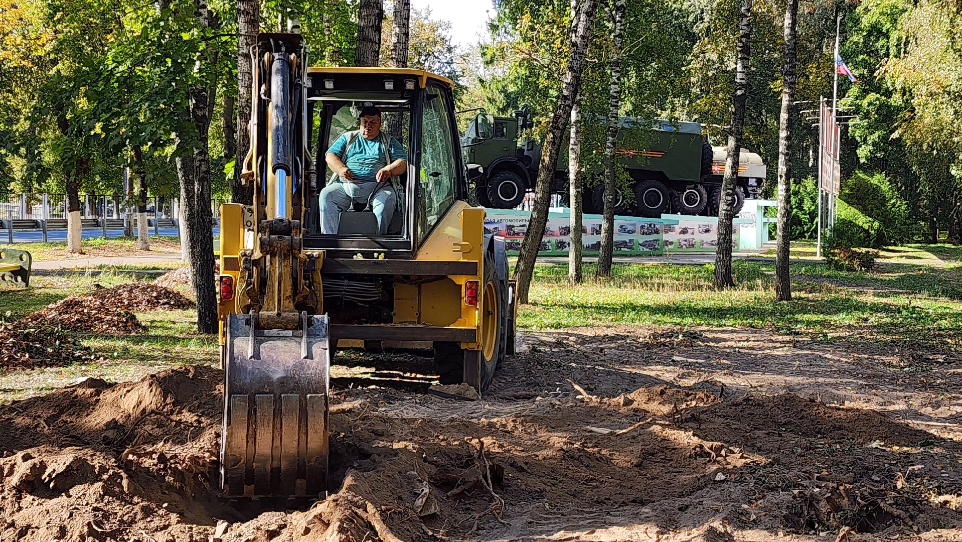 Бронницы, Строительство мемориала, Сквер военной техники, Ветераны строят мемориал,