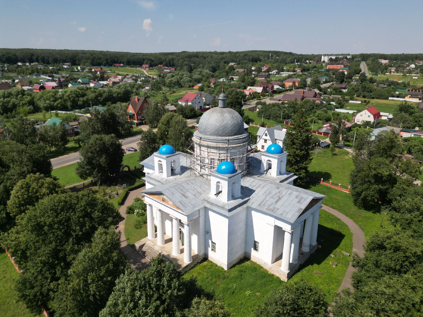 видео с коптера, церковь, серебряные пруды, города, культура,