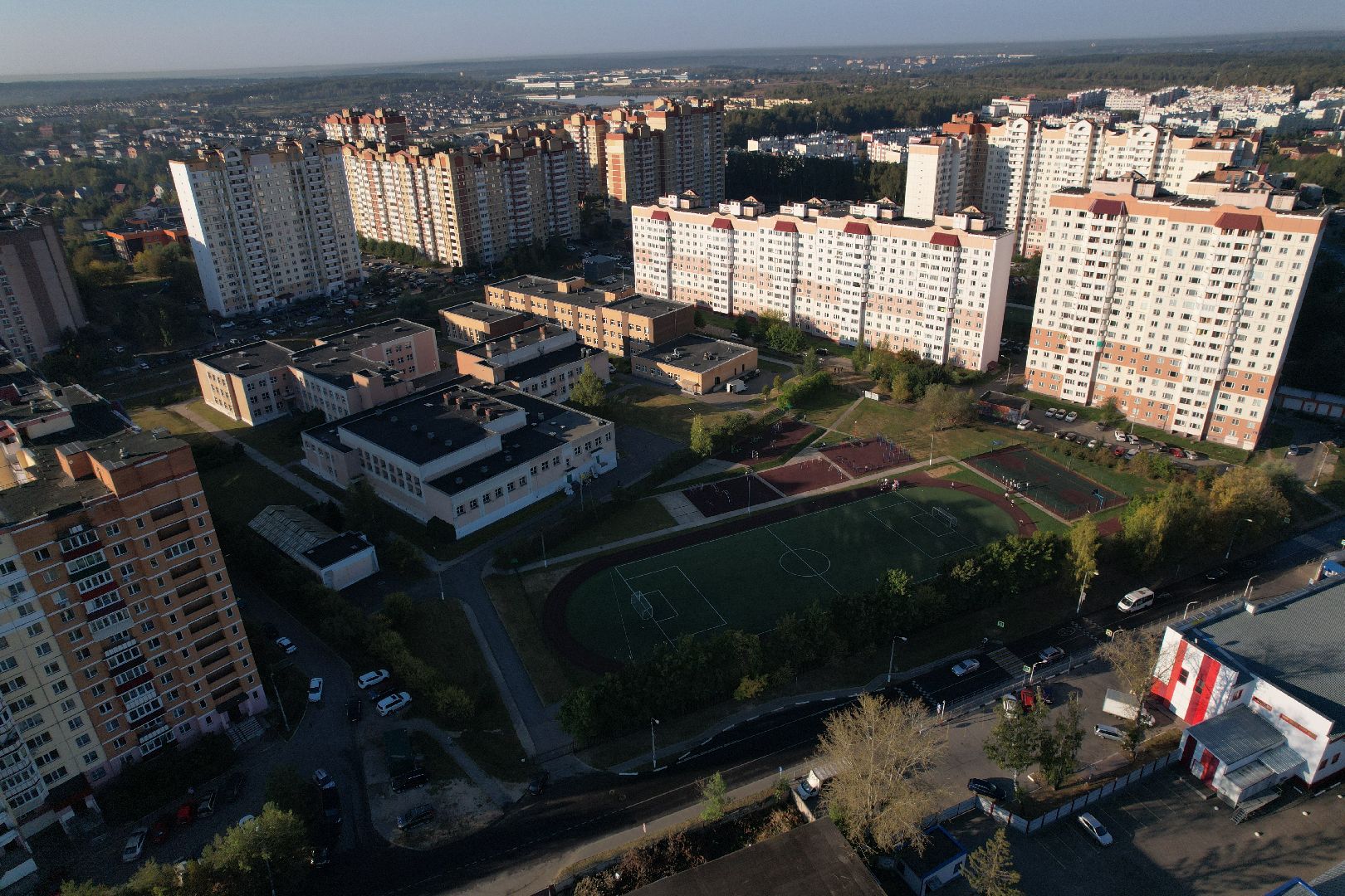 видео с коптера, школа, герой,