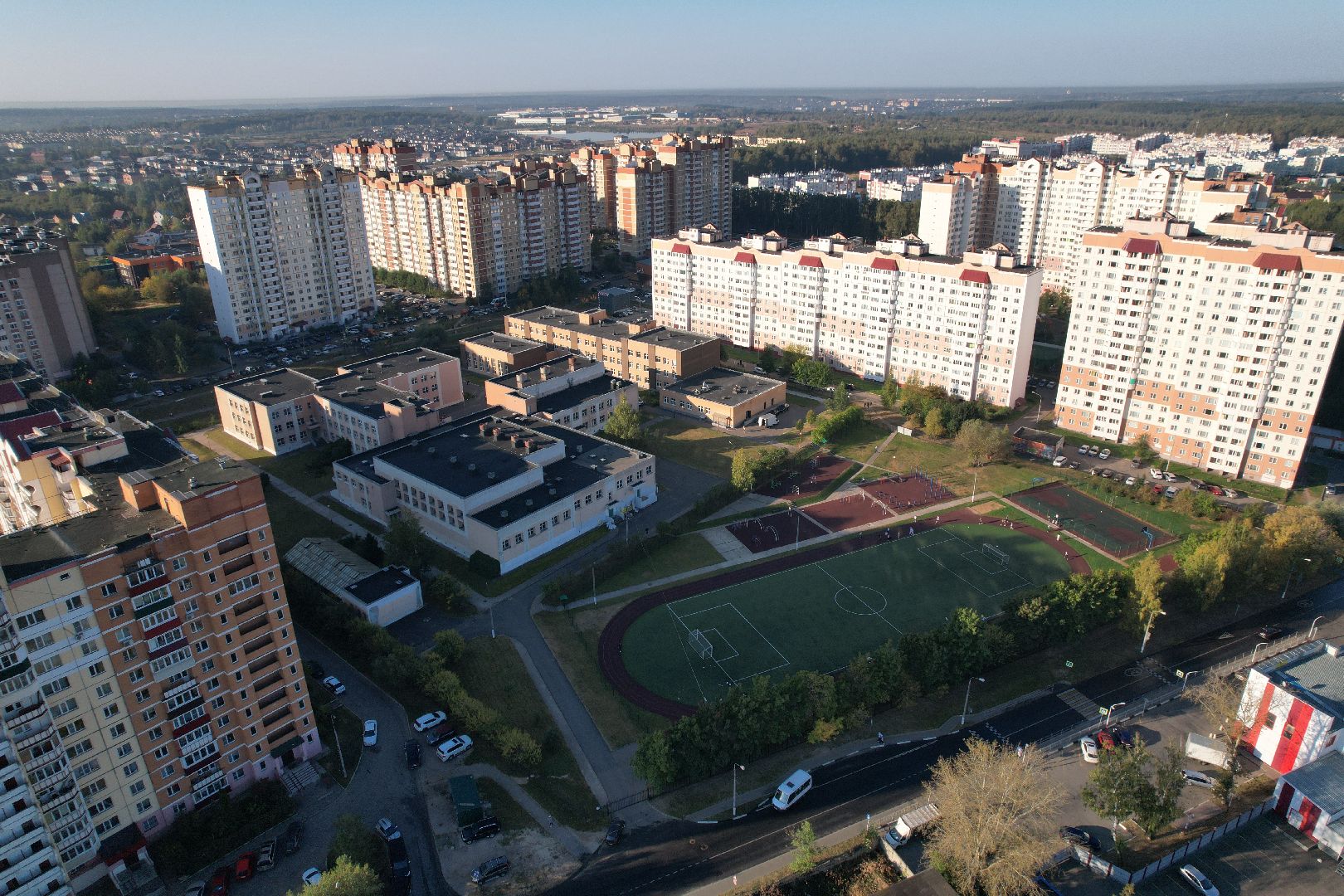 видео с коптера, школа, герой,