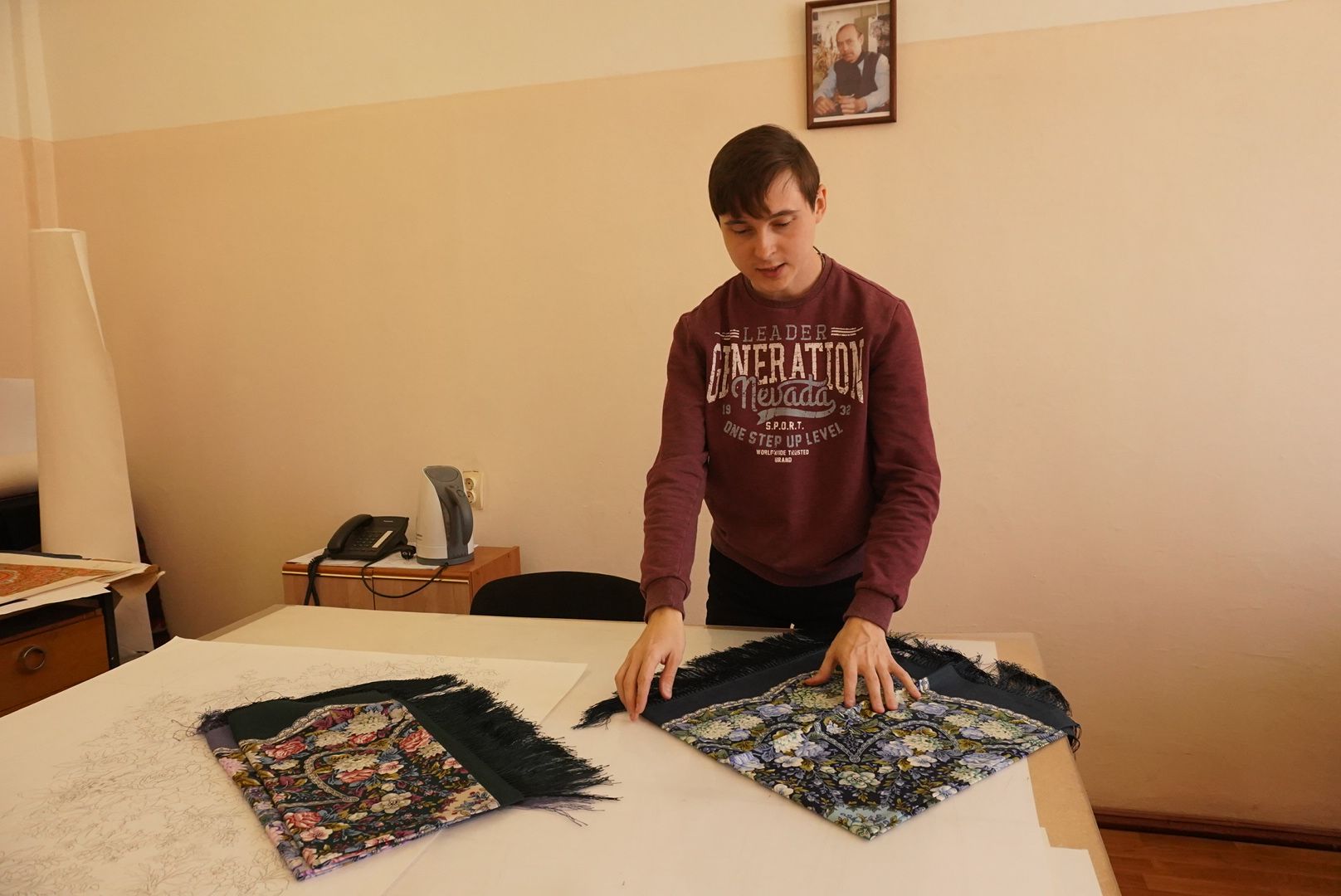 Павловский Посад, Городской округ Павловский Посад, Люди, Жители, Платки, Художник,