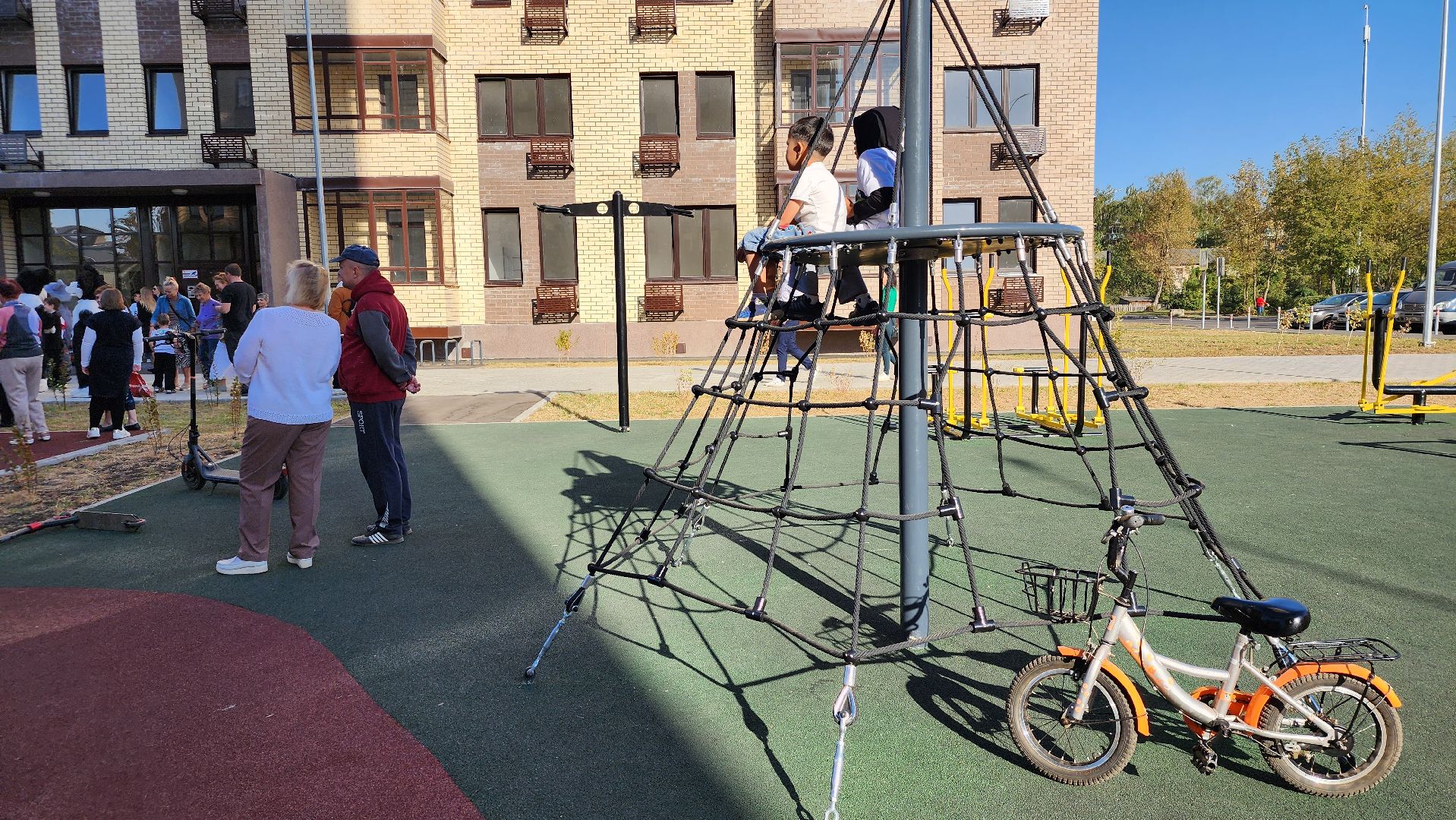 переселение из аварийного жилья, аварийное жилье, вручение ключей переселенцам, Старая Купавна, Богородский городской округ,