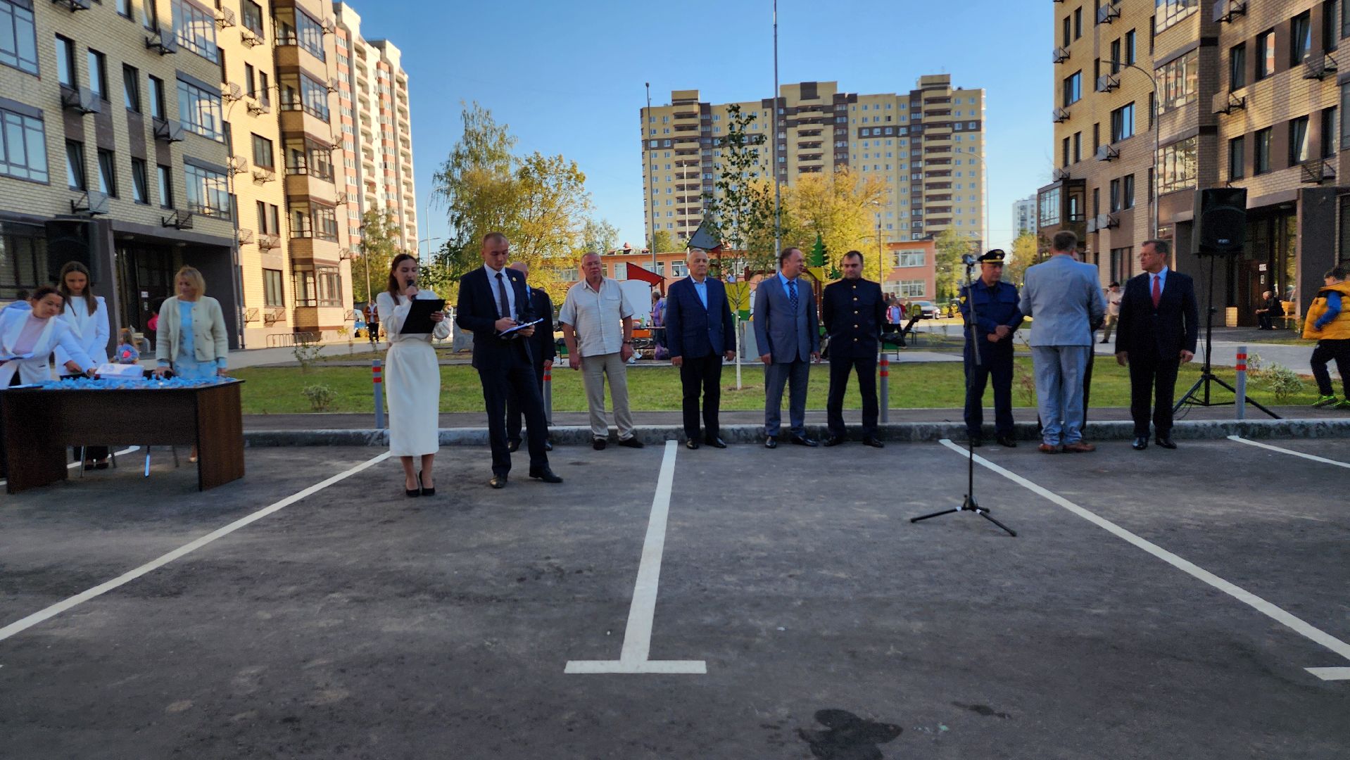 переселение из аварийного жилья, аварийное жилье, вручение ключей переселенцам, Старая Купавна, Богородский городской округ,