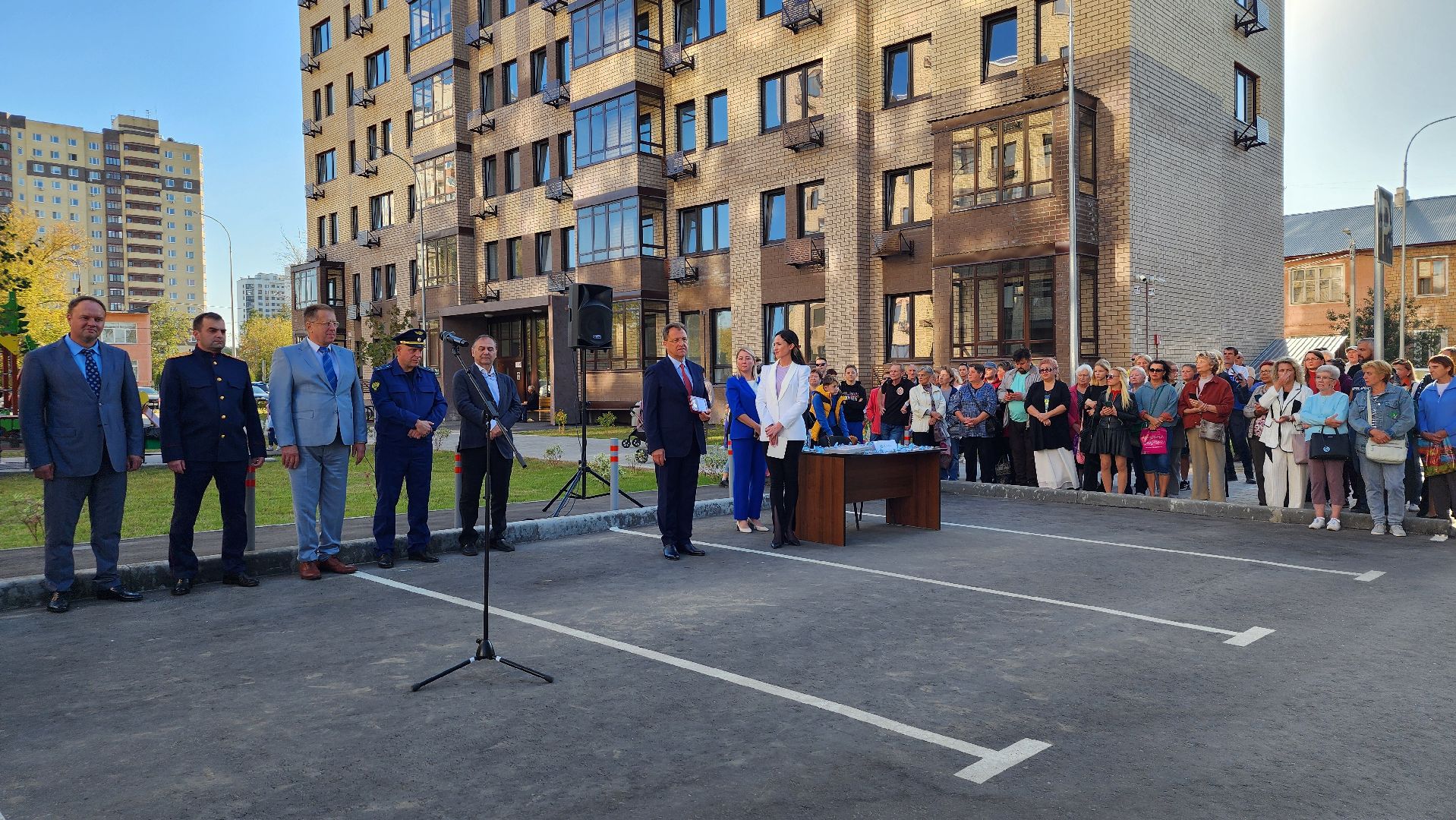 переселение из аварийного жилья, аварийное жилье, вручение ключей переселенцам, Старая Купавна, Богородский городской округ,