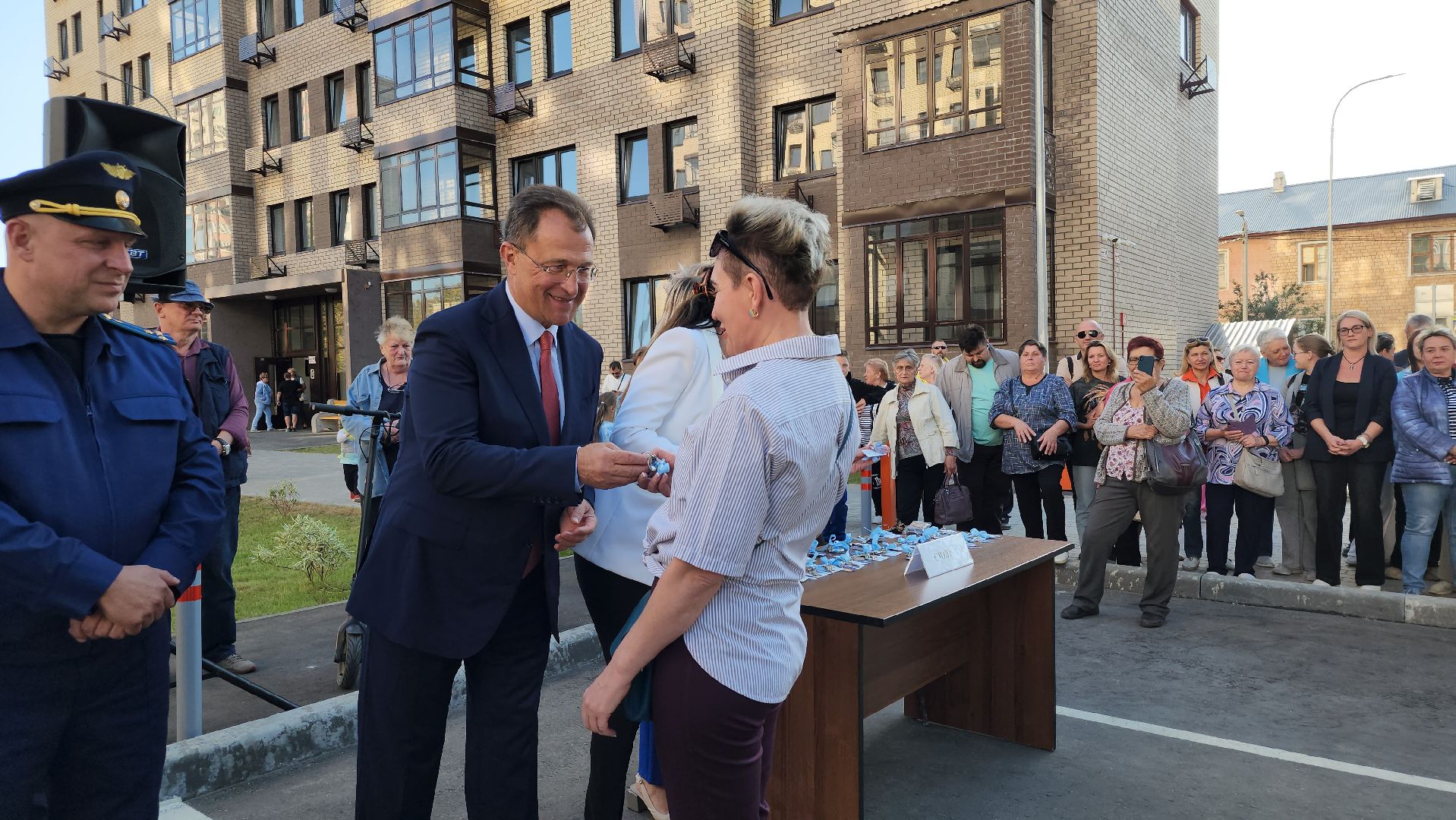 переселение из аварийного жилья, аварийное жилье, вручение ключей переселенцам, Старая Купавна, Богородский городской округ,