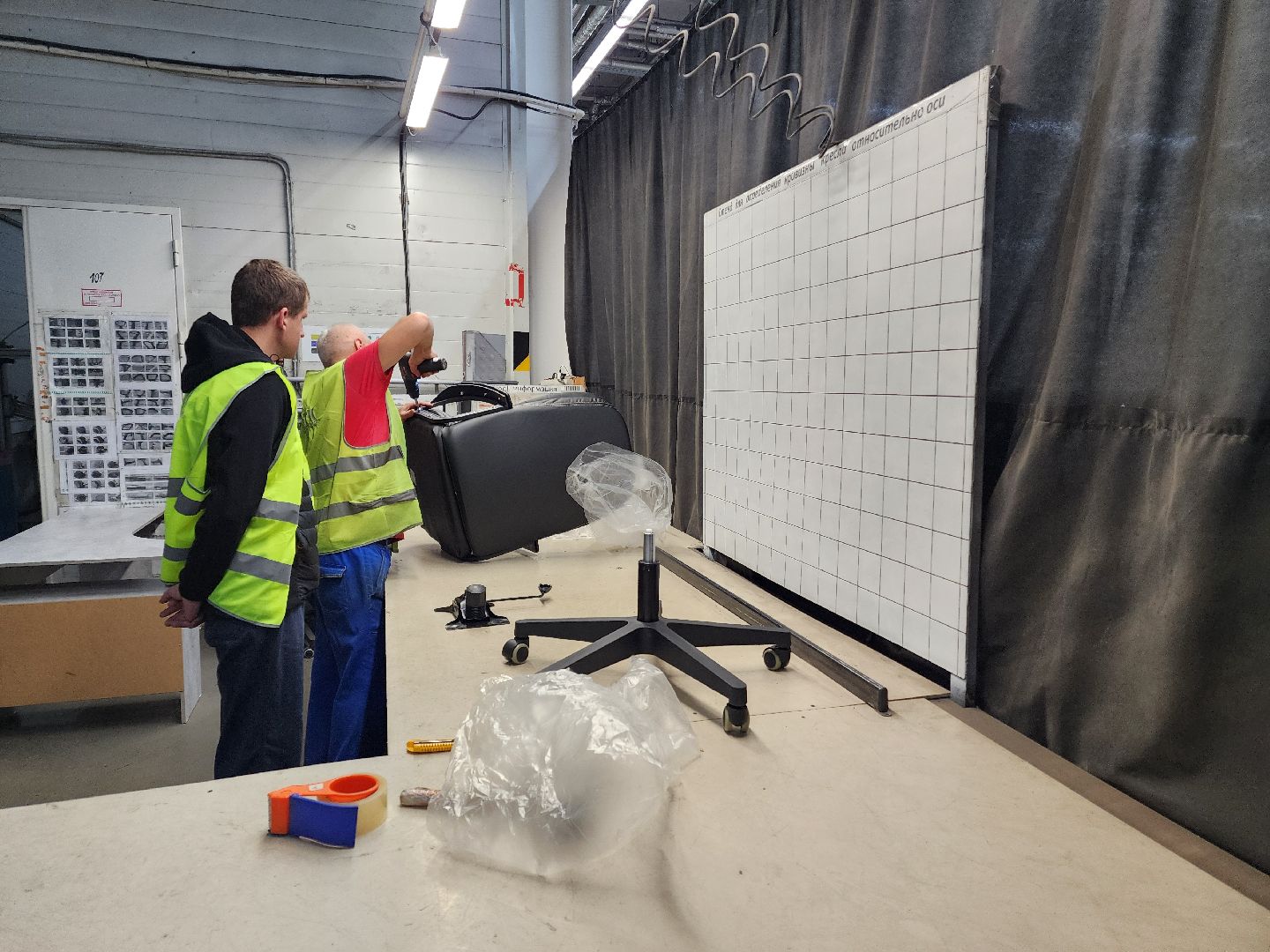 Чехов, мебельная фабрика, производитель мебели, кресла, стулья, Бюрократ, импортозамещение, комплектующие,