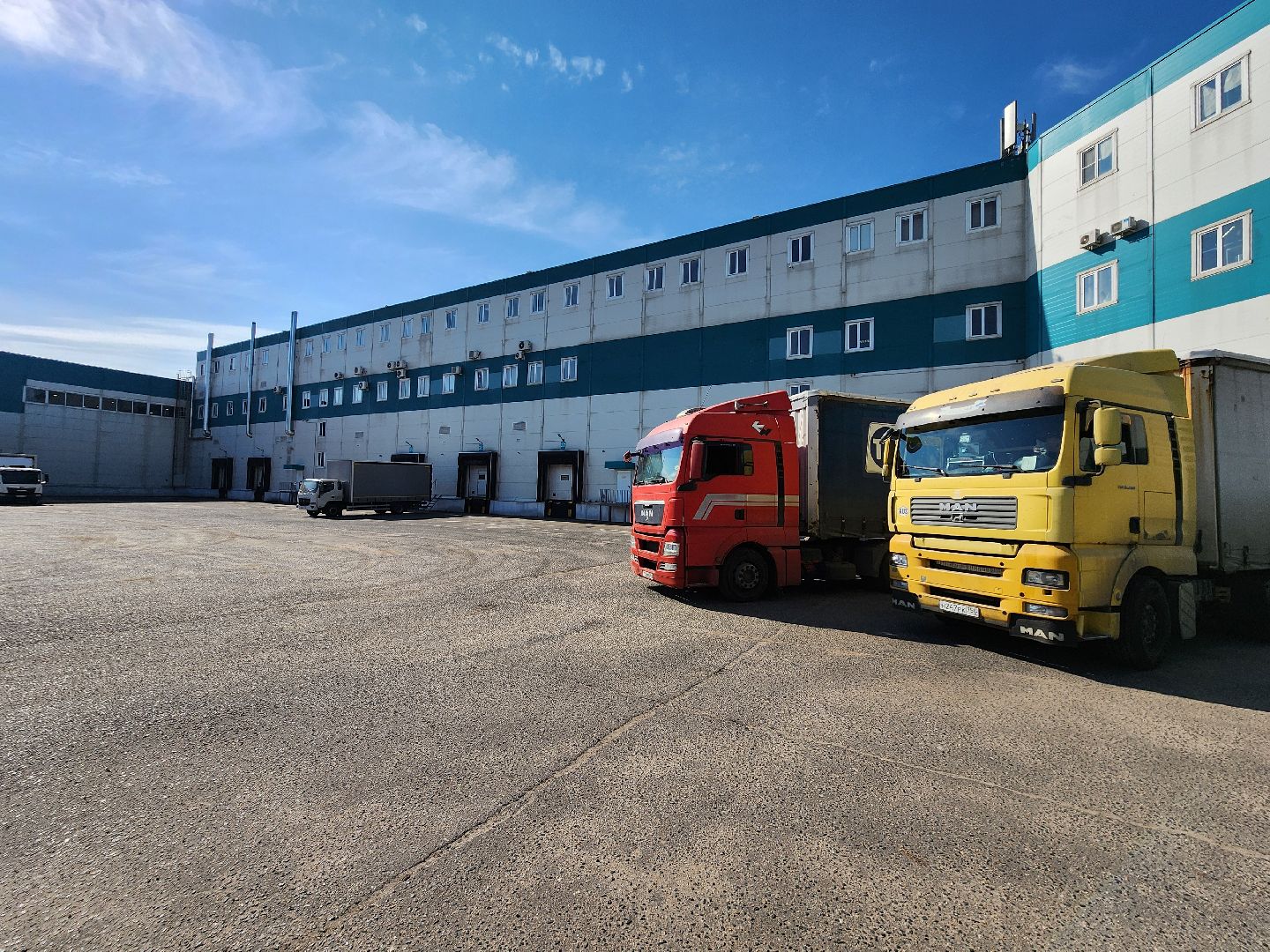 Чехов, мебельная фабрика, производитель мебели, кресла, стулья, Бюрократ, импортозамещение, комплектующие,