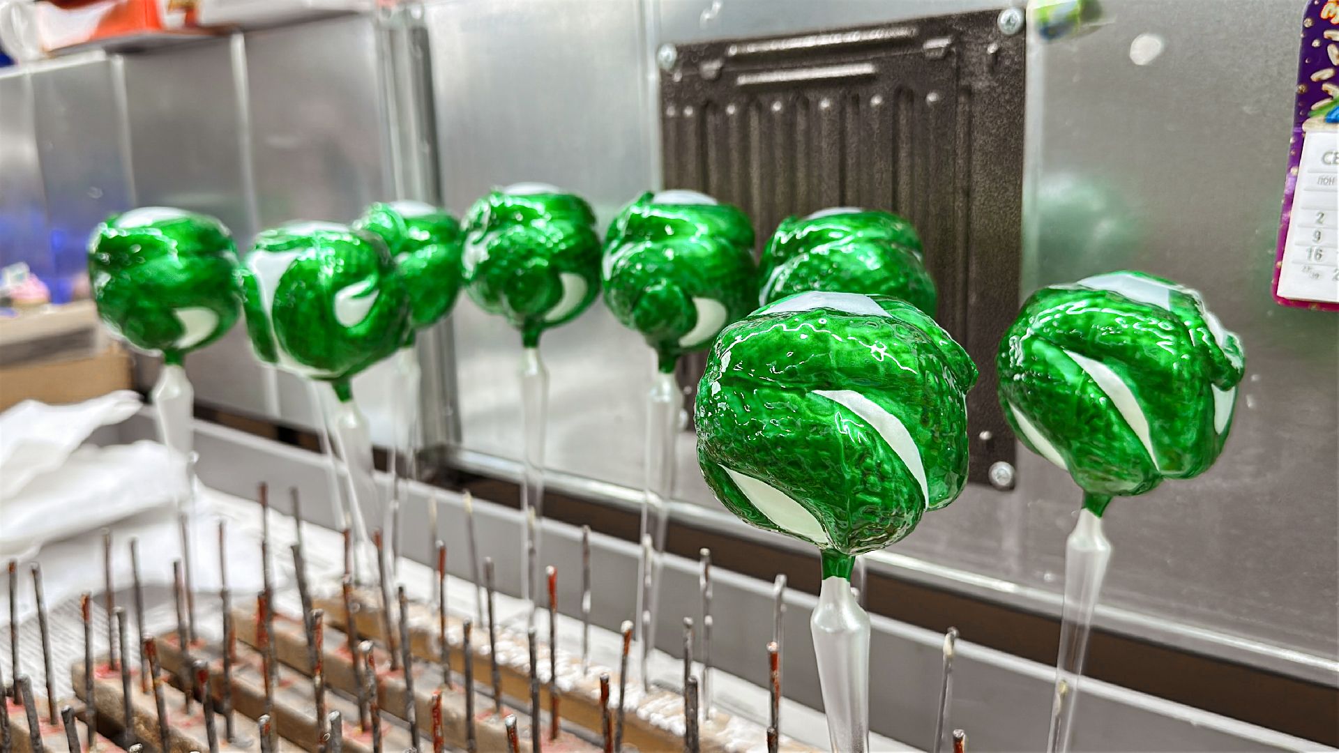 Клин, общество, елочные игрушки, экономика, Подмосковье, Народные художественные промыслы России, год змеи,