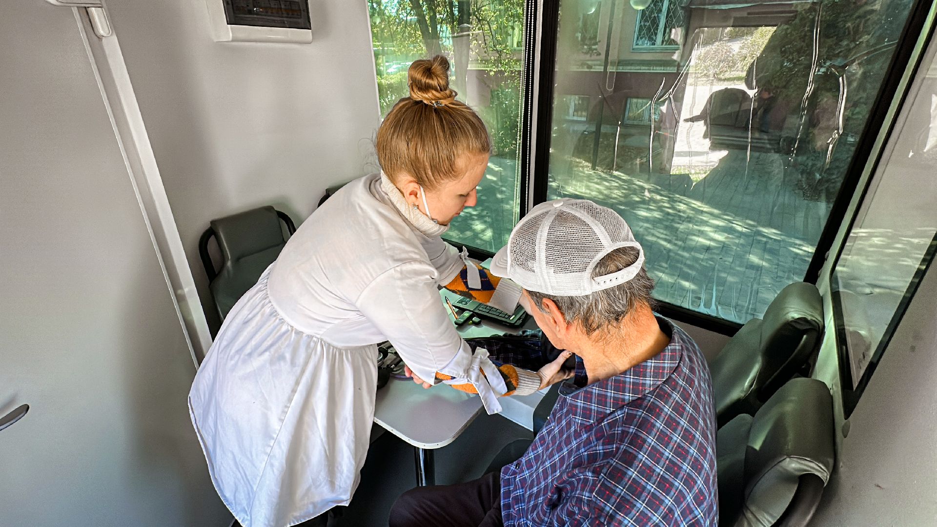 Клин, общество, медицина, врачи, грипп, вакцинация,