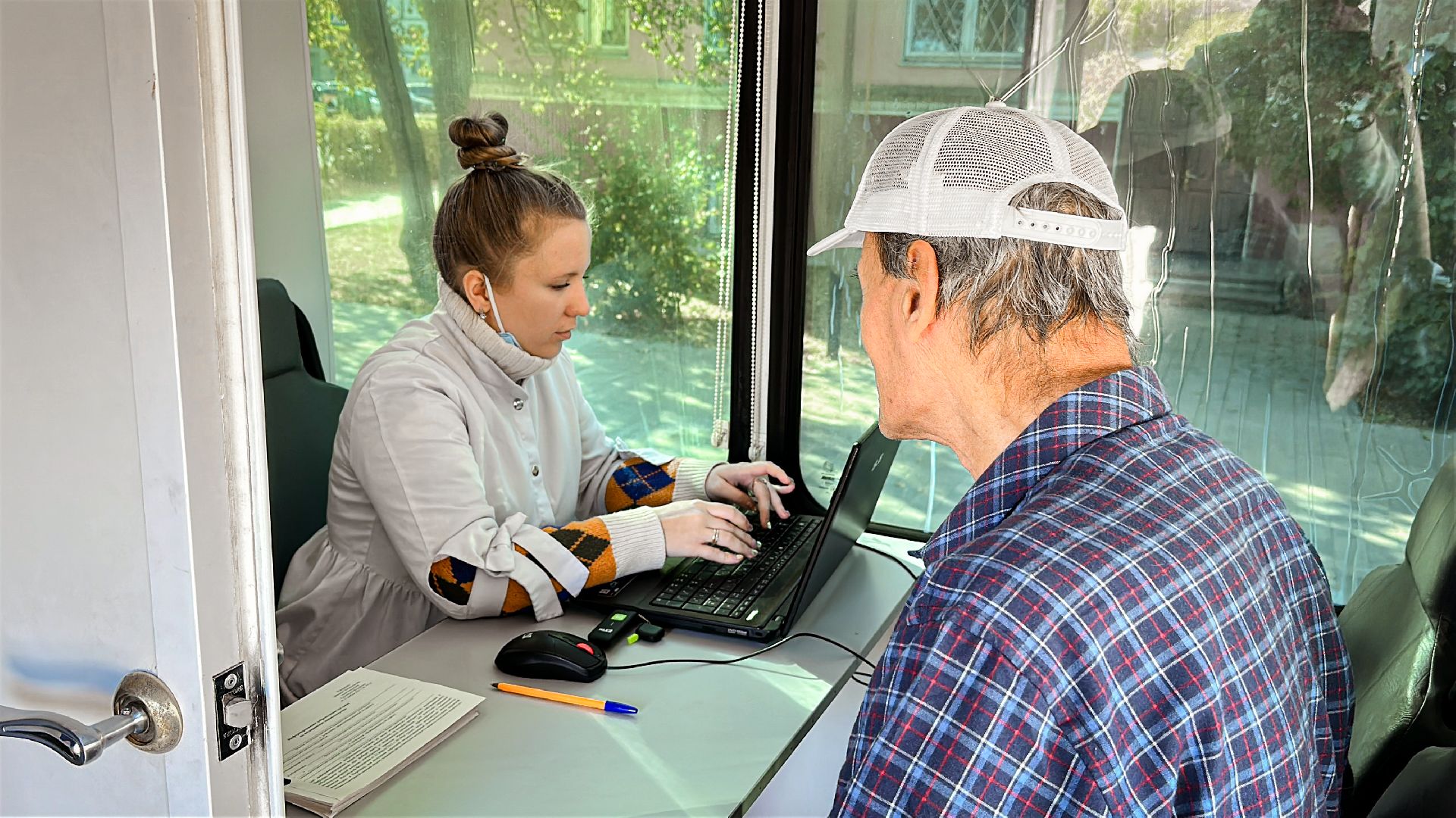 Клин, общество, медицина, врачи, грипп, вакцинация,