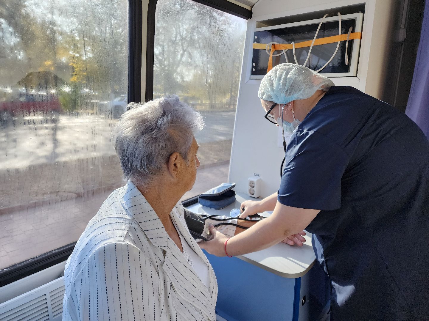 Чехов, городской парк, фельдшерско-акушерский пункт, диспансеризация, вакцинация, проверить здоровье, прививки, Чеховская больница,