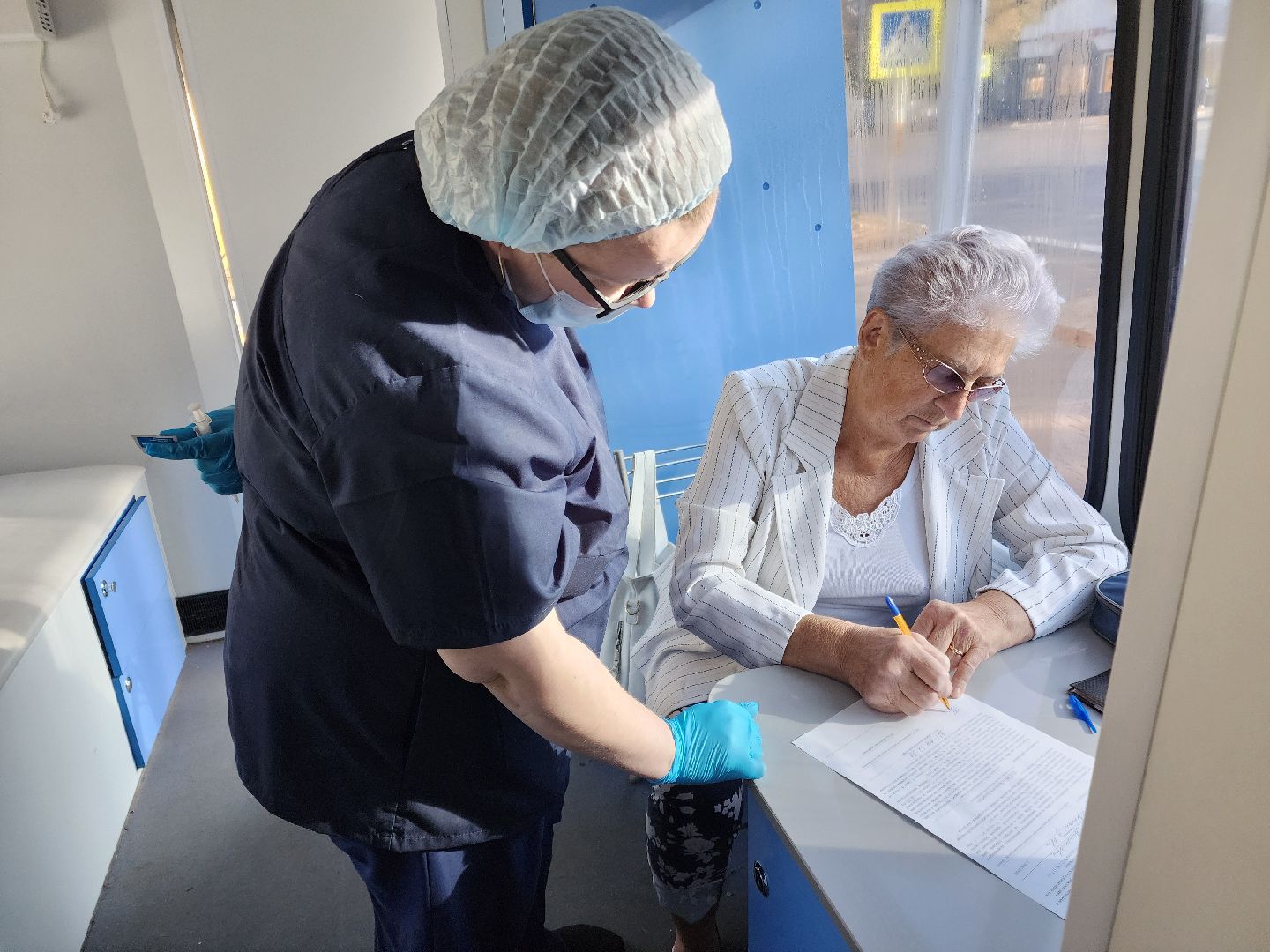 Чехов, городской парк, фельдшерско-акушерский пункт, диспансеризация, вакцинация, проверить здоровье, прививки, Чеховская больница,