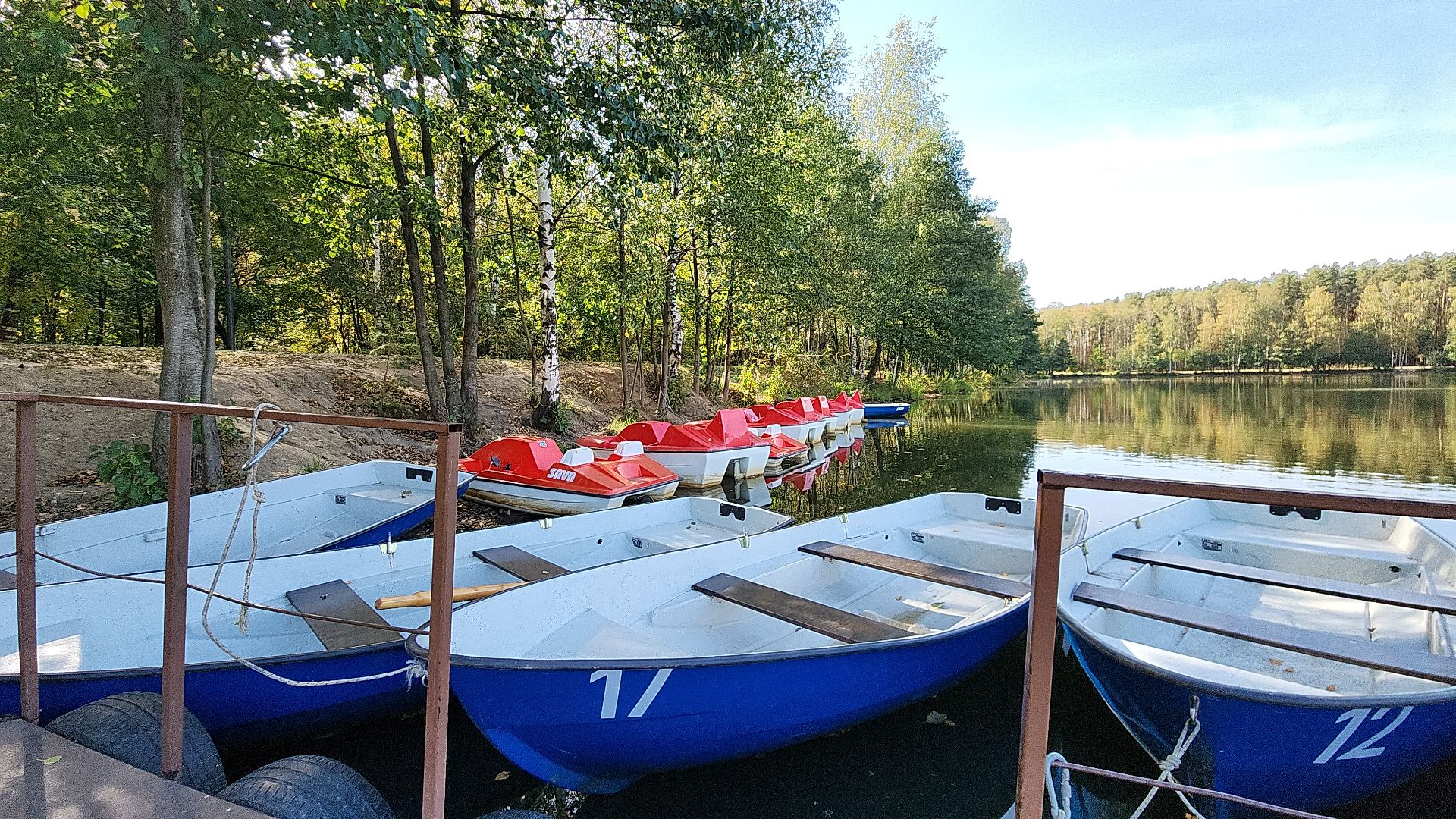 парк авангард, парки подмосковья, лето в подмосковье, электросталь, прокат лодок, жители города, летний сезон,