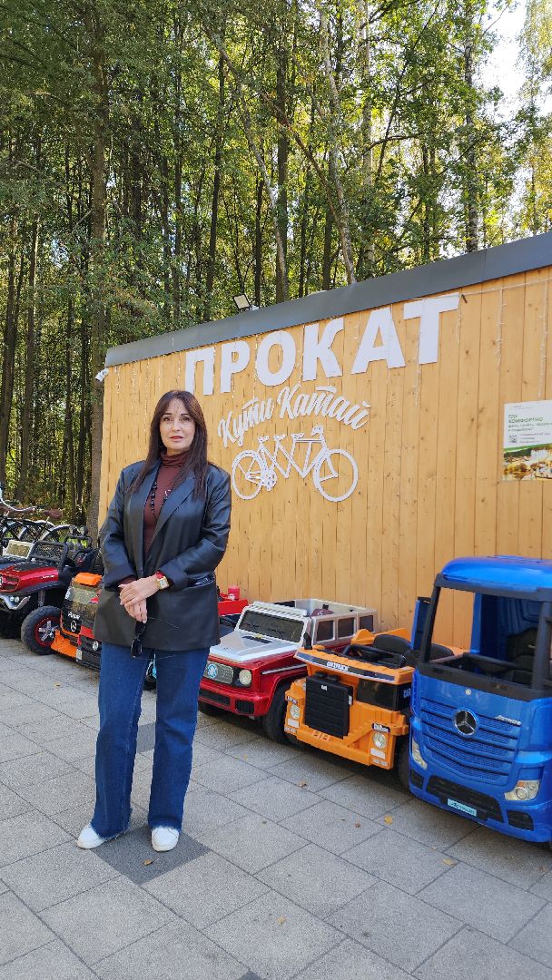 парк авангард, парки подмосковья, лето в подмосковье, электросталь, прокат лодок, жители города, летний сезон,