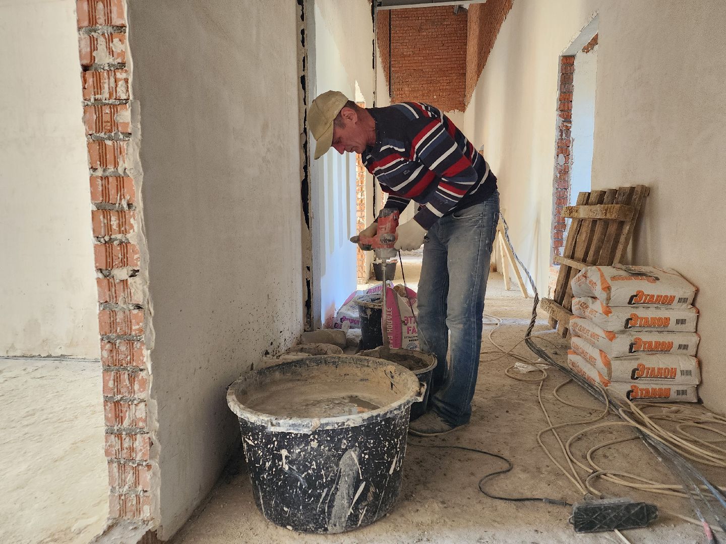 Чехов, село Мелихово, музей-заповедник, реконструкция, строительство, инженерно-технический корпус, внутренняя отделка, штукатурка, губернатор московской области андрей воробьев, портал Добродел, Добродел общественные территории, Добродел строительство,