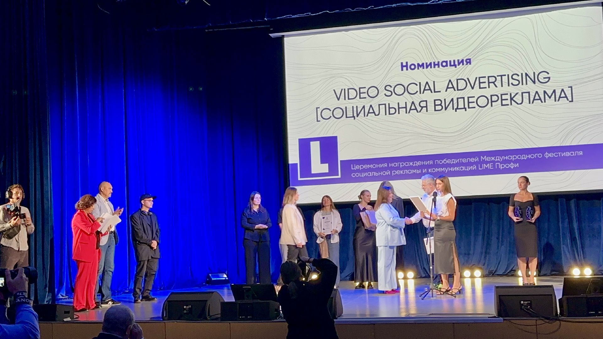 компания МЕТИЗ, протезы, конечности, фестиваль социальной рекламы, киборг, проект, награждение,