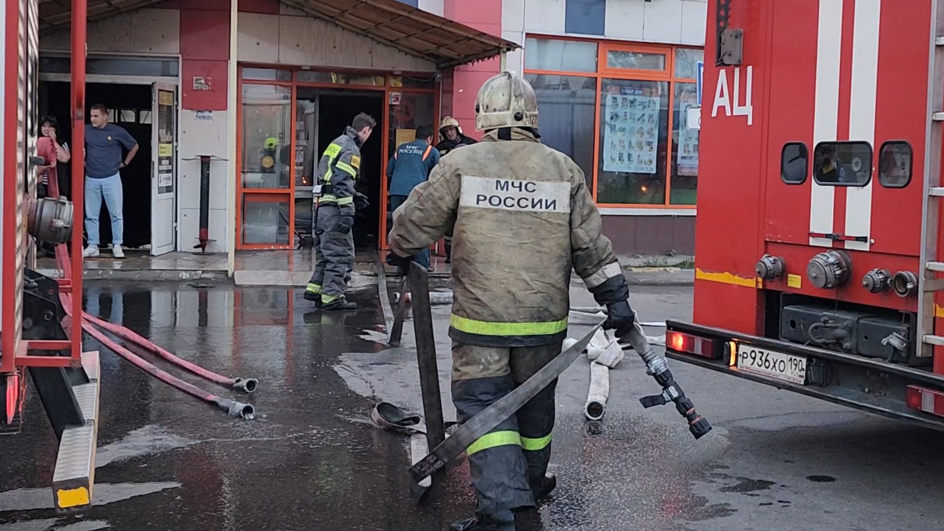 Бронницы, Пожар в тц, пожар в тц тетрис, Очевидцы,