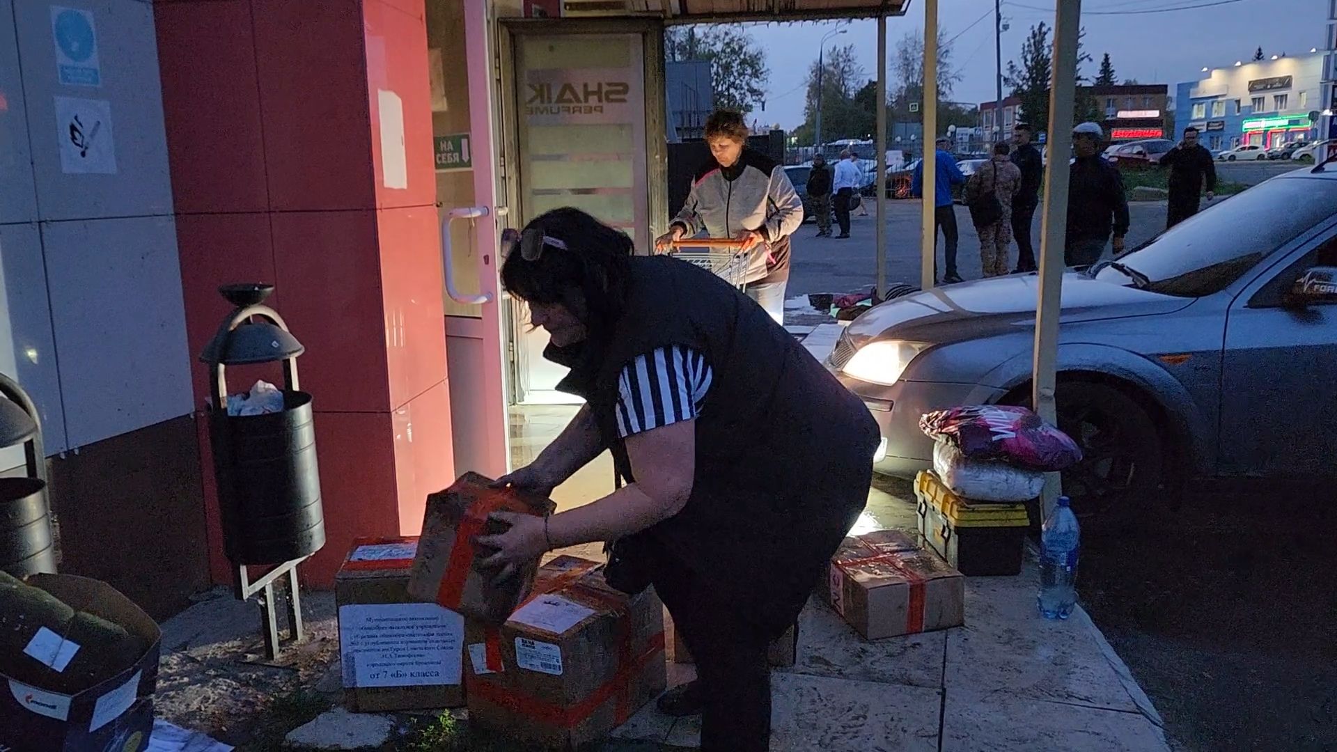 Бронницы, Пожар в ТЦ Тетрис, Пожар в Бронницах, Сотрудники ТЦ,