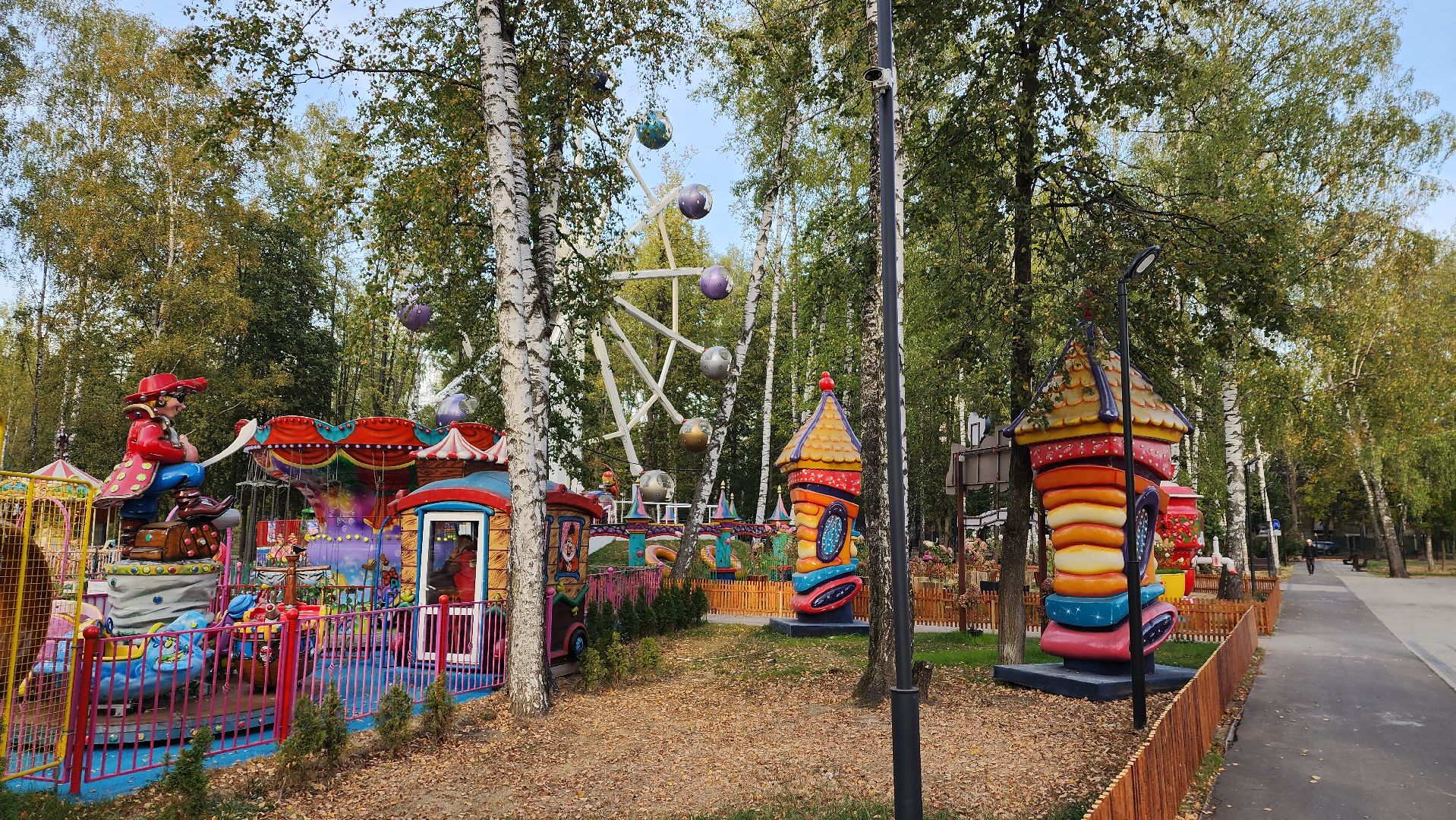 пушкино, аттракционы, парки го пушкинский, развлечения, летний сезон, летний досуг,