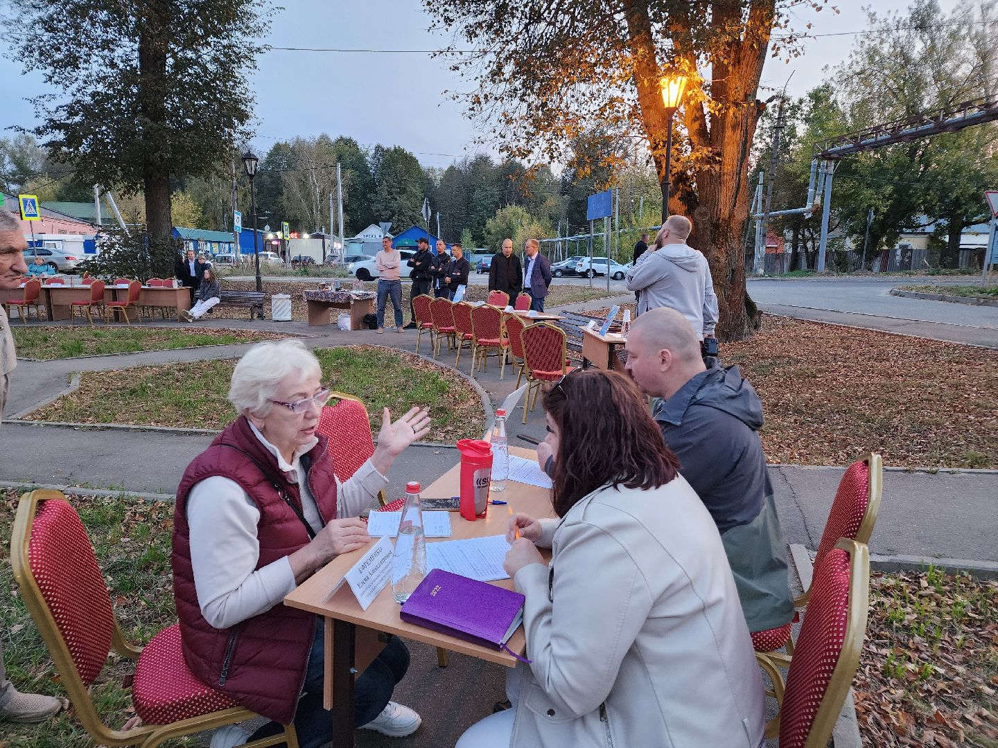 Чехов, село Троицкое, выездная администрация, встреча с жителями, обращения жителей, деревня Ивачково, ремонт дороги, очистка канавы, содержание территории, дорожный ремонт,