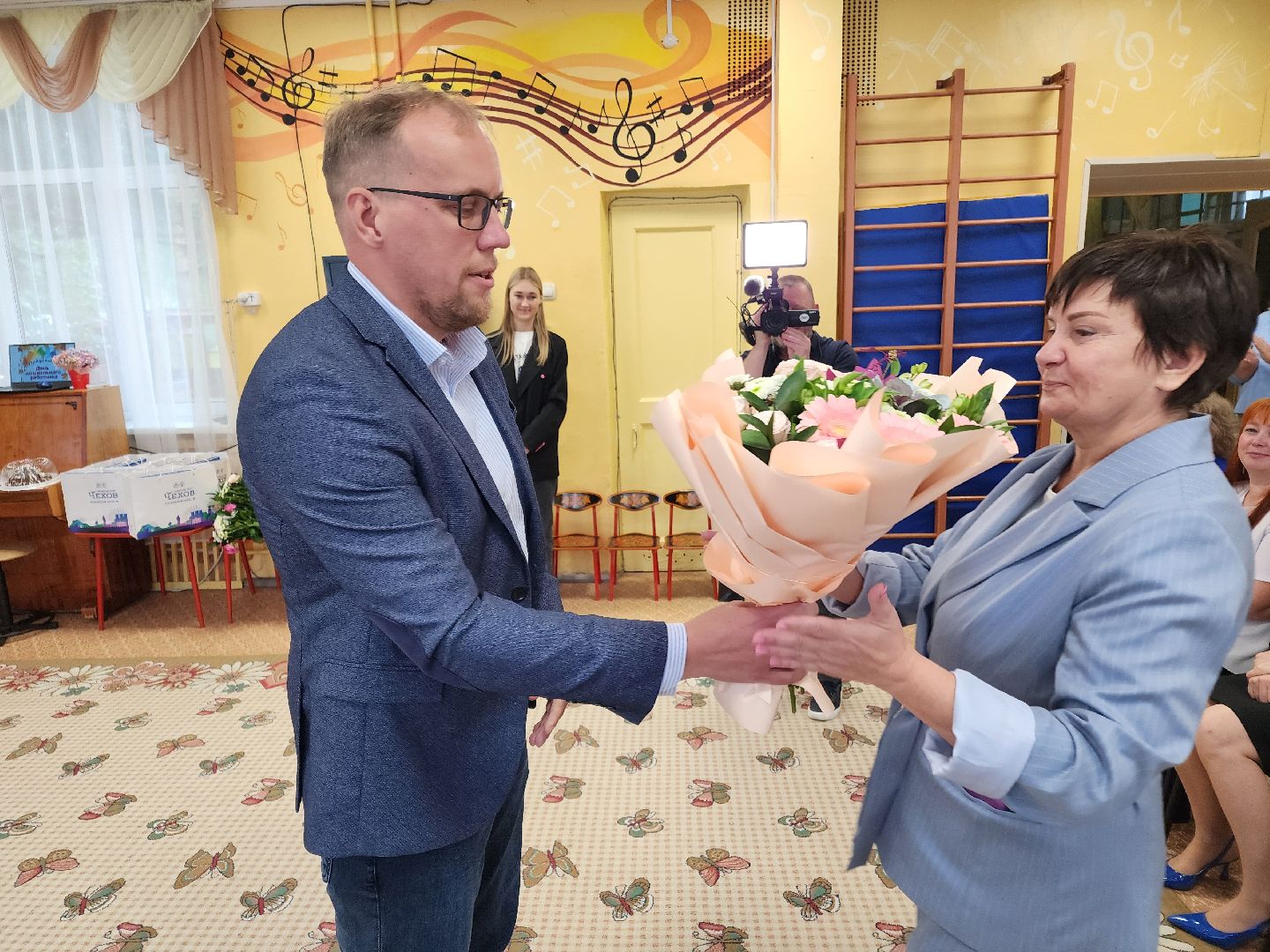 Чехов, гимназия 2, дошкольное отделение, День воспитателя, музыкальный работник, Ирина Первова, поздравления, торжественное мероприятие,