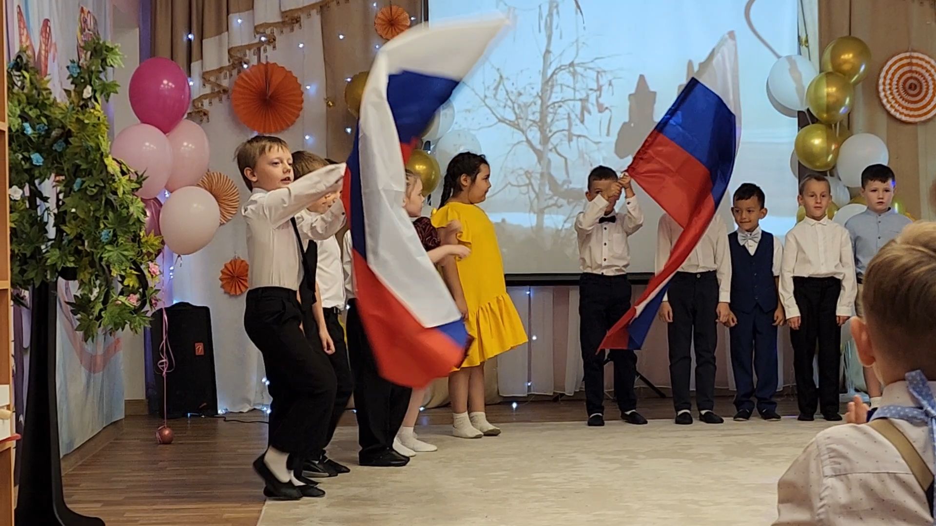 детский сад конфетти-совхоз, Праздник в детском саду, Бронницы, День дошкольного работника,