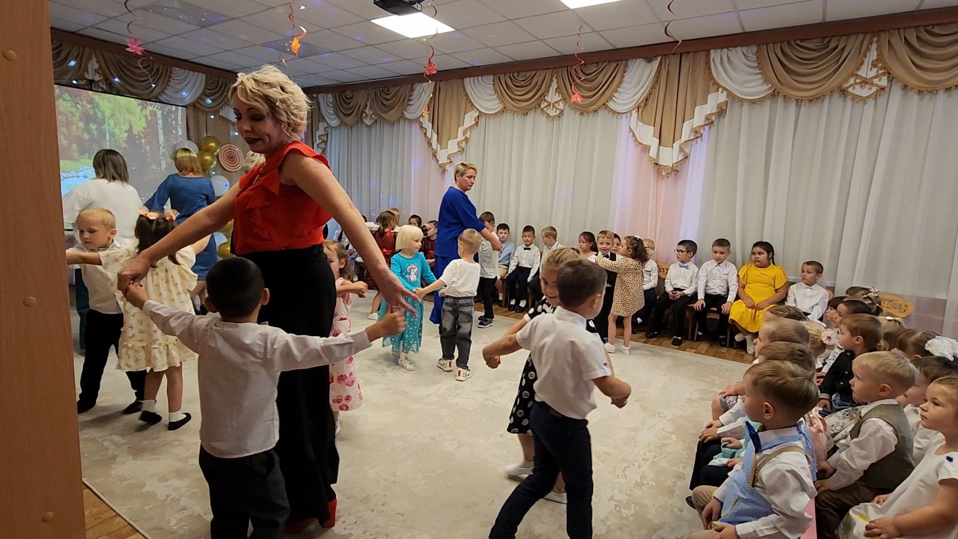 детский сад конфетти-совхоз, Праздник в детском саду, Бронницы, День дошкольного работника,