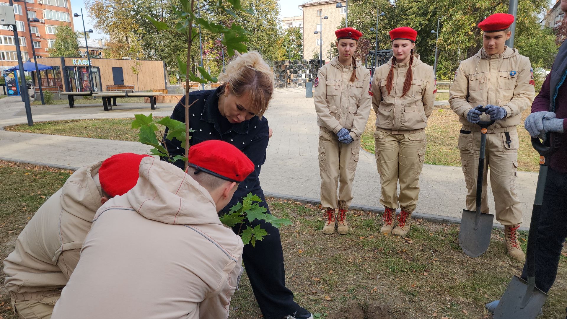 жкх, жкх и благоустройство, жкх подмосковья, экология, акция, акция день в лесу, сохраним лес вместе, глава администрации, глава городского округа Электросталь, юнармейцы, юнармия,