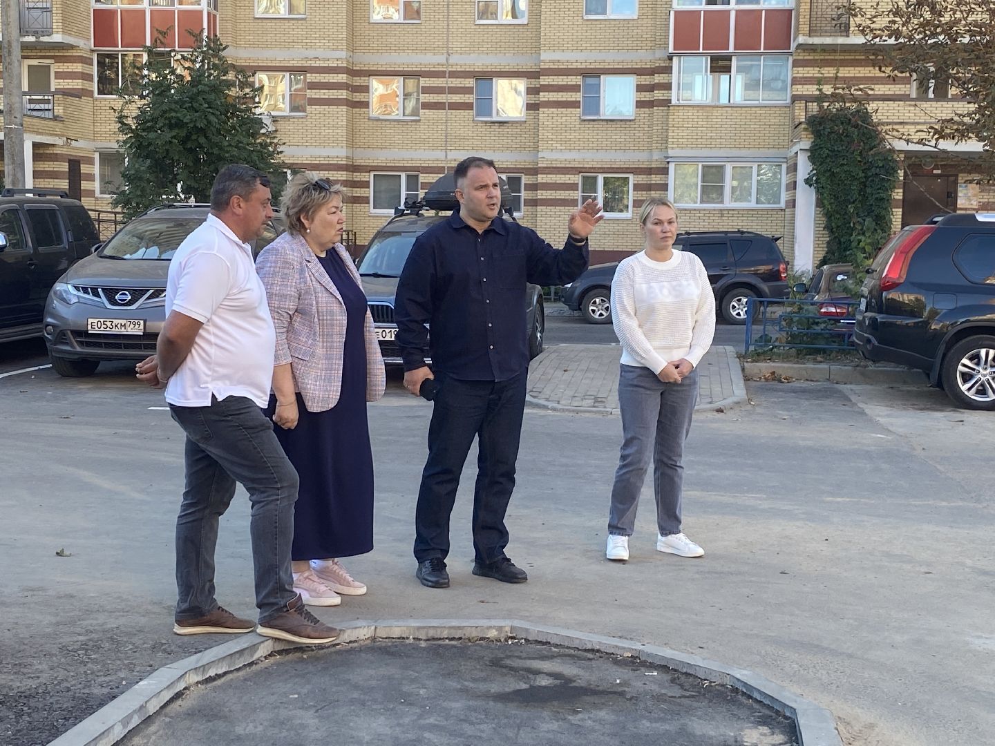 благоустройство территории, Власиха Тополек, пешеходные тротуары, работы по благоустройству, комплексное благоустройство власиха,