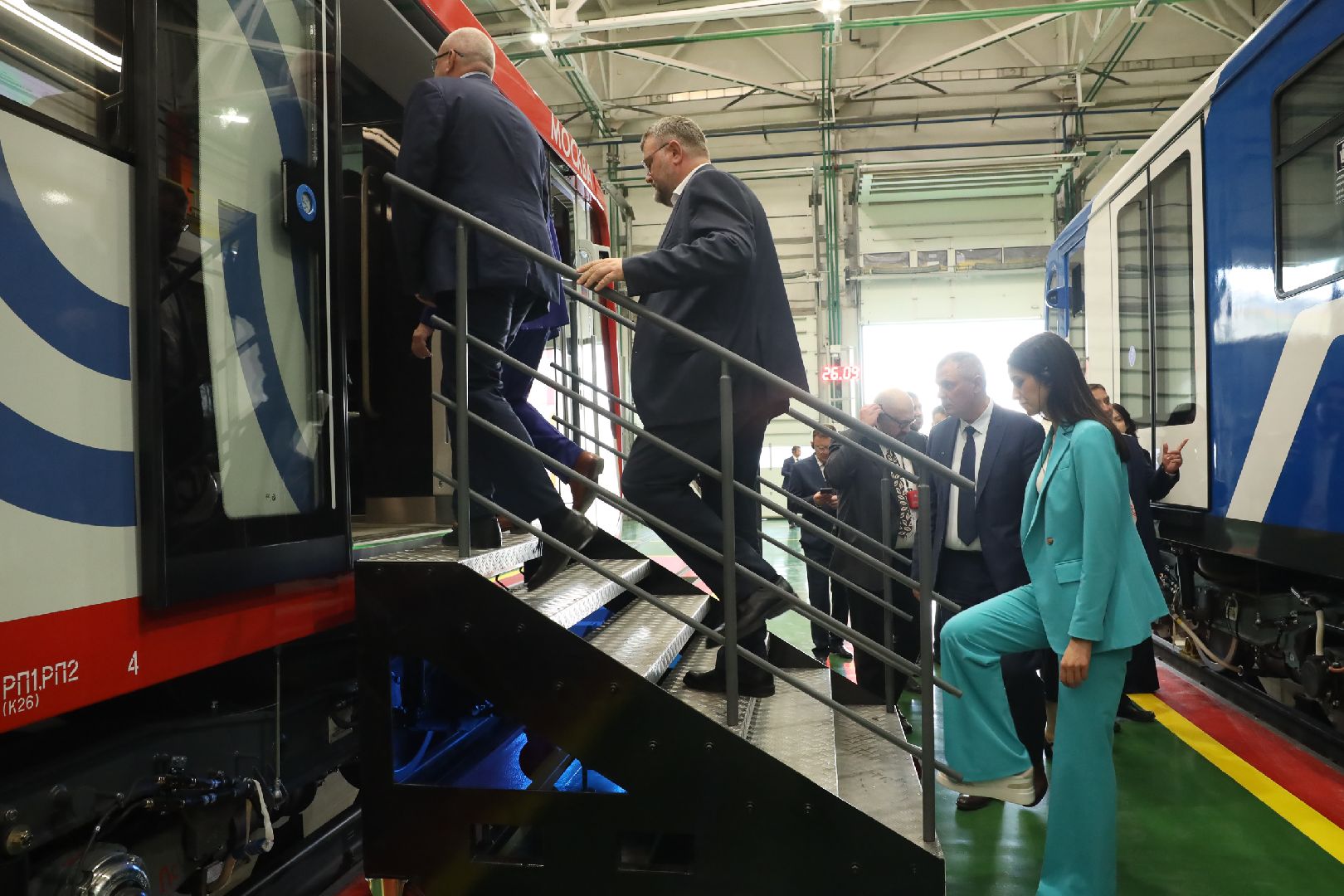 метровагонмаш, день машиностроителя,