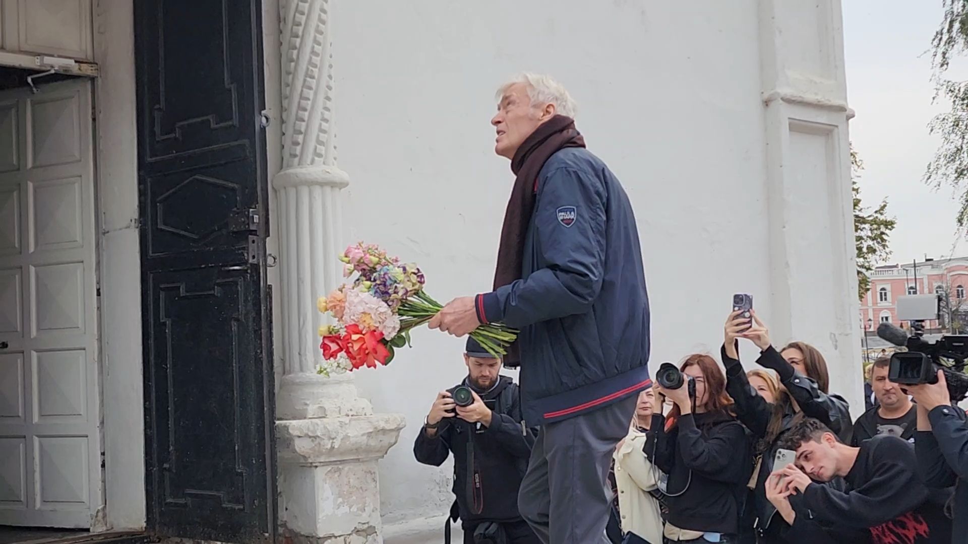 Бронницы, Прощание с Мадяновым, Храм Михаила Архангела, Храмовый комплекс в Бронницах,