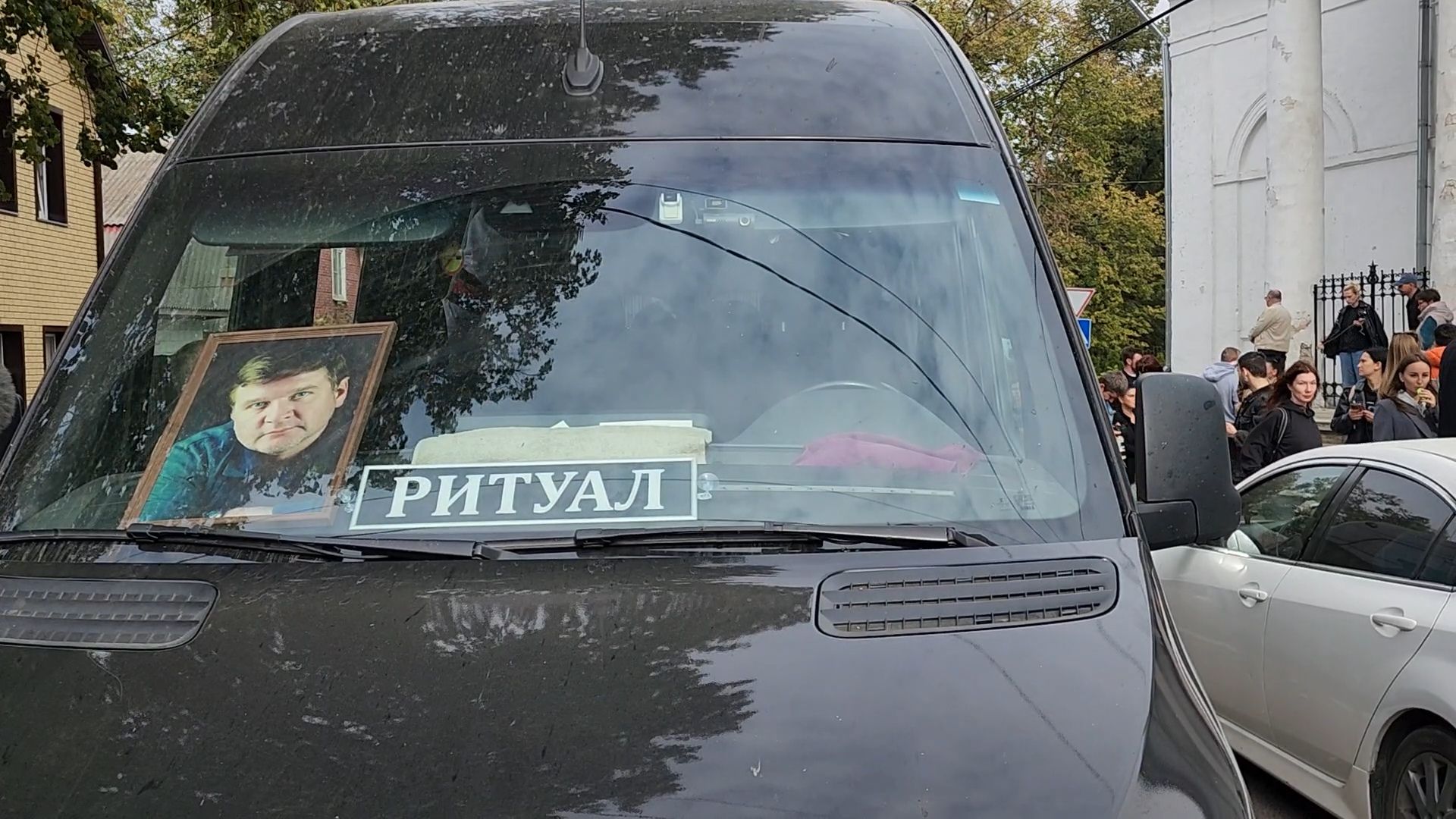 Бронницы, Прощание с Мадяновым, Храм Михаила Архангела, Храмовый комплекс в Бронницах,