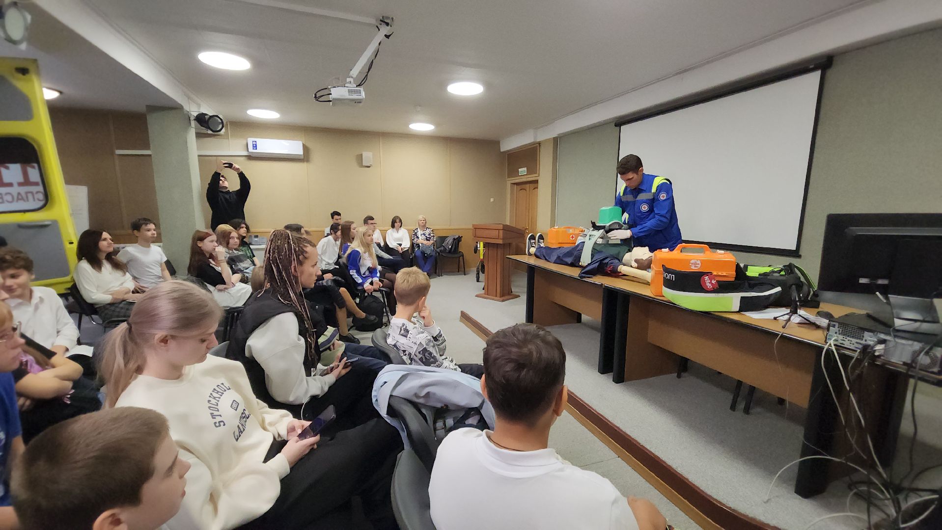 вейпы, скорая медицинская помощь, школьники, здоровье,