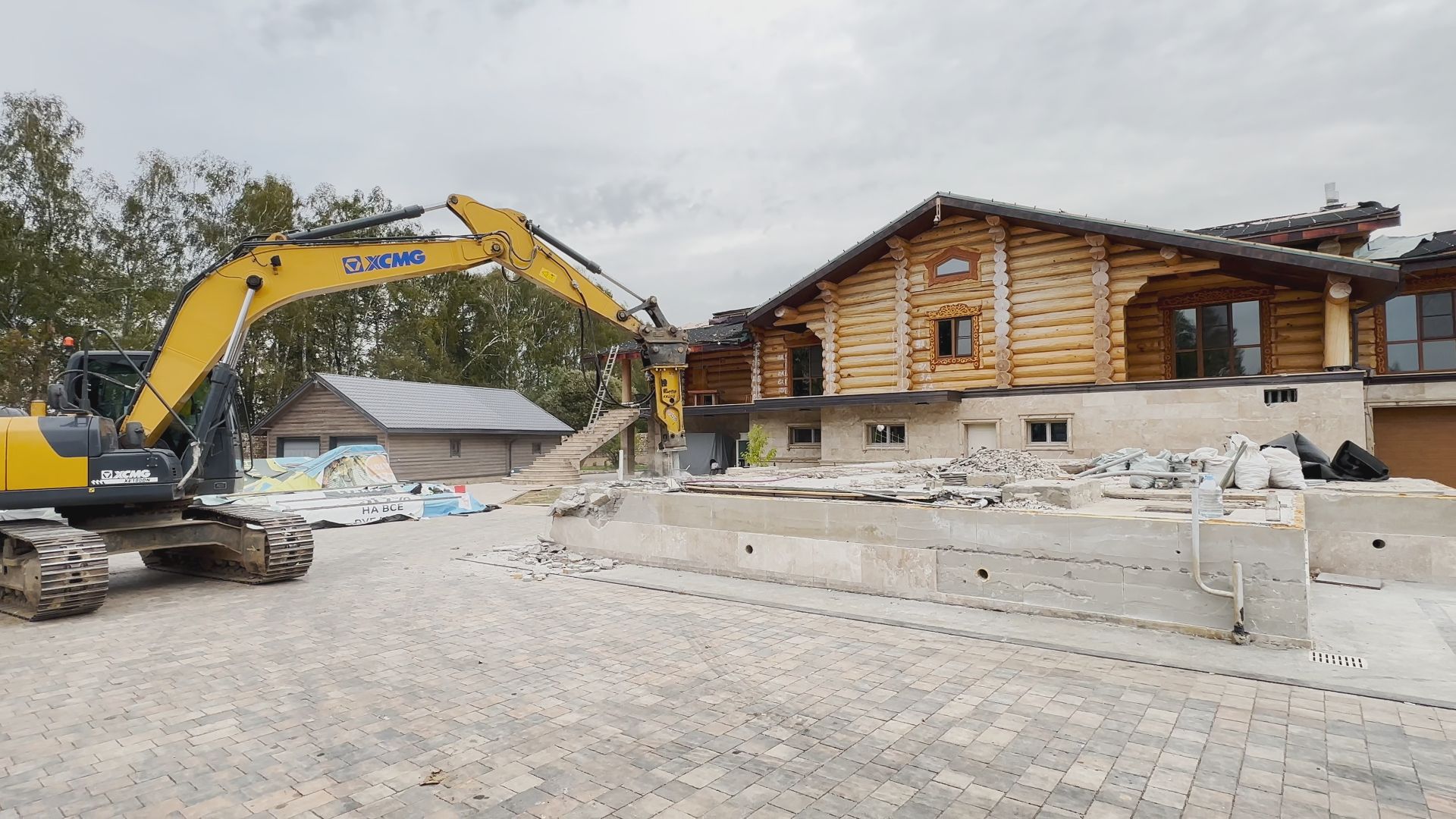 снос незаконный строений,