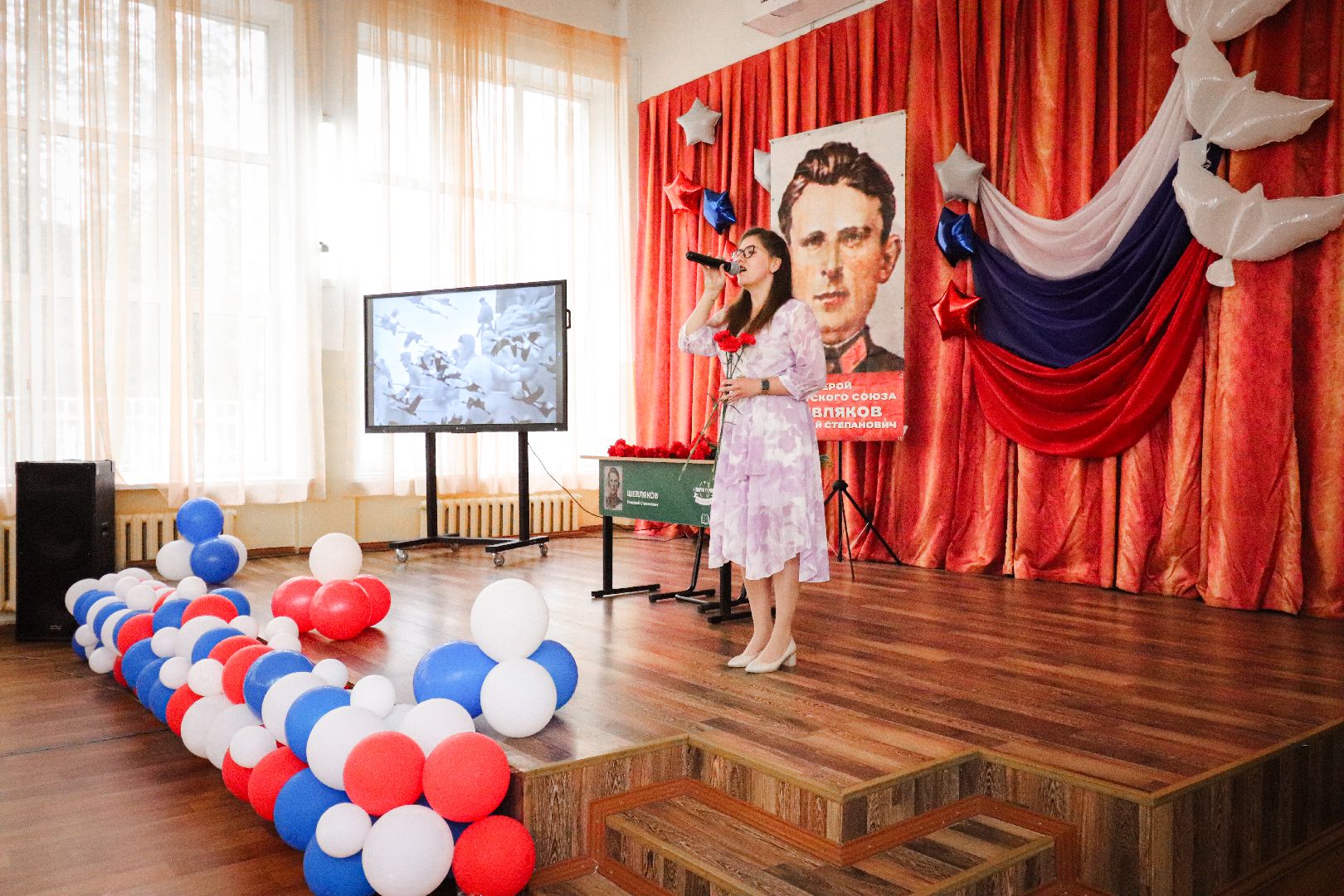 Клин, общество, образование, память, герои ВОВ, парта героя,