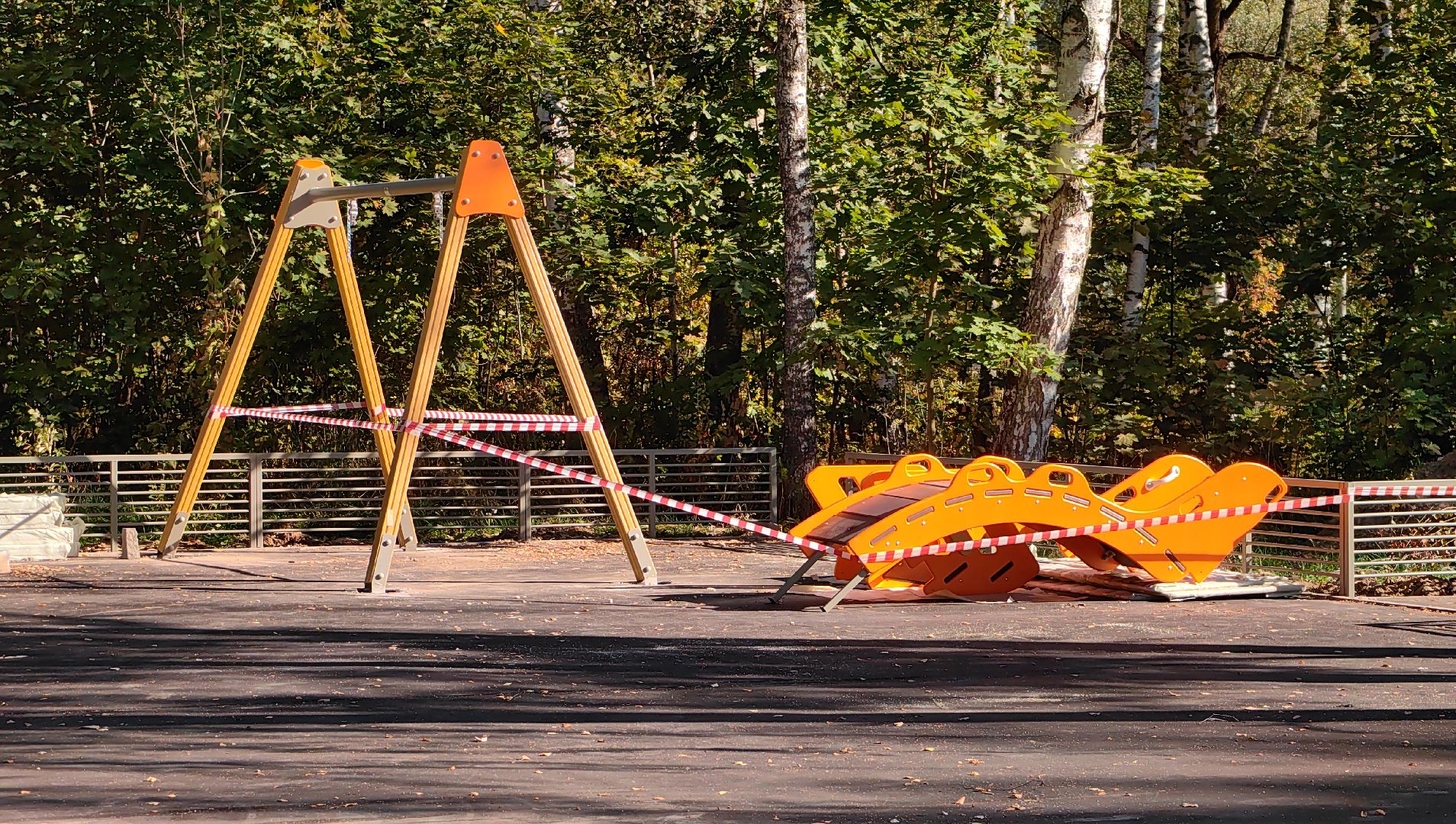 детская площадка, благоустройство, игры, дети, безопасное покрытие, химия,