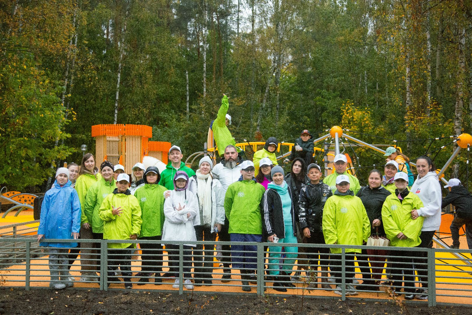 детская площадка, благоустройство, игры, дети, безопасное покрытие, химия,