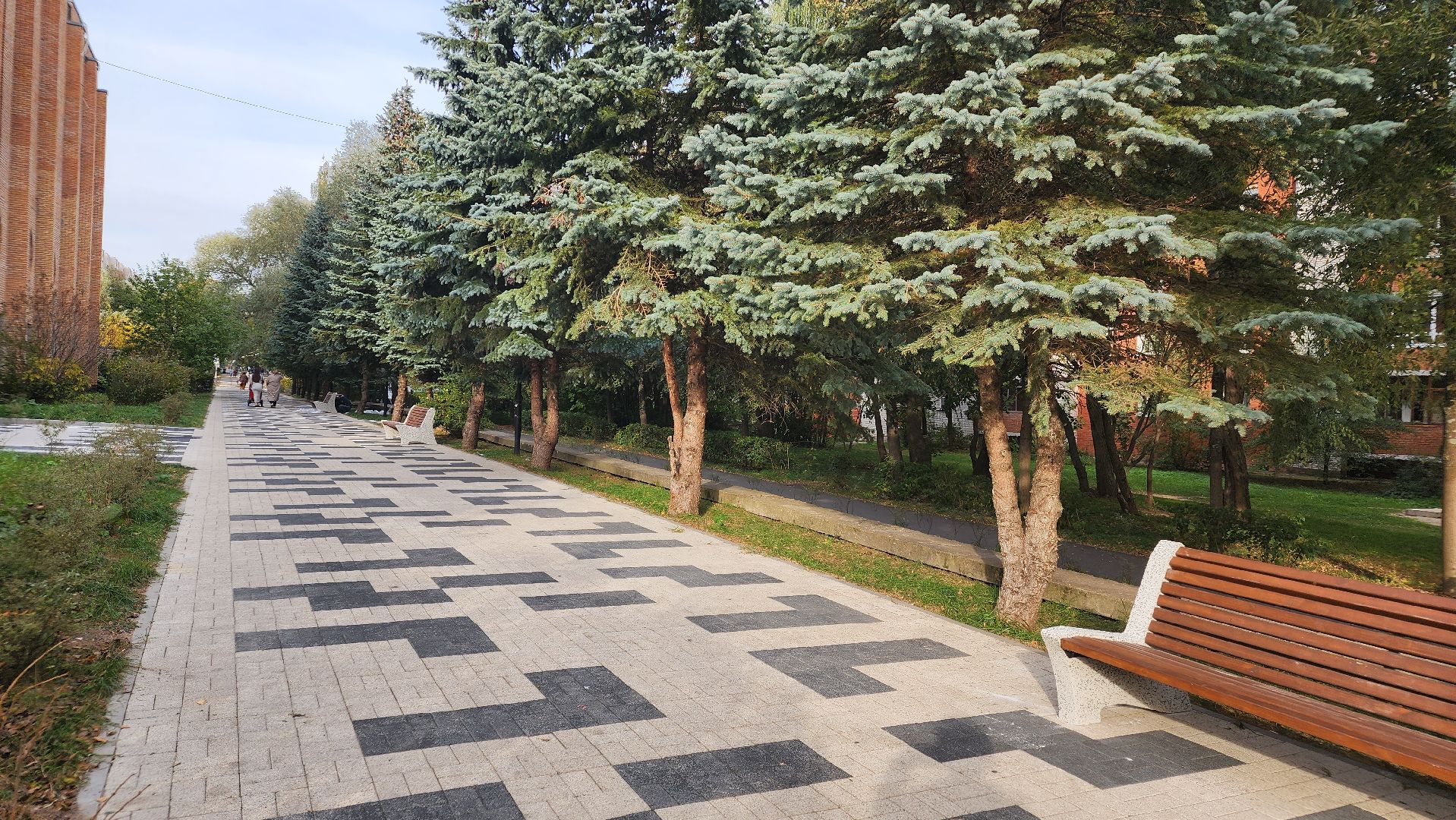 пешеходная улица на ленина, протвино, благоустройство, установка МАФов, комфорт,