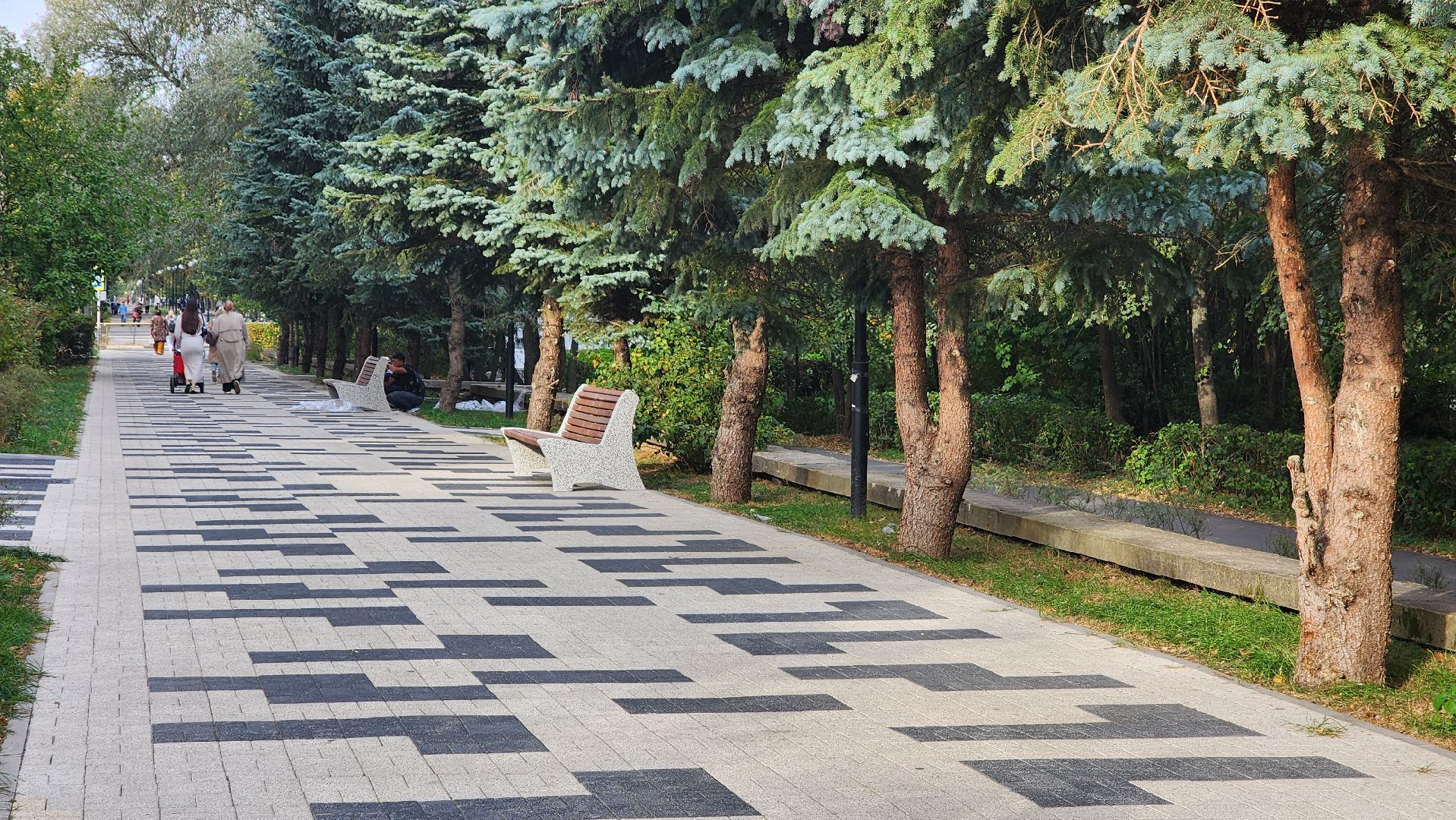 пешеходная улица на ленина, протвино, благоустройство, установка МАФов, комфорт,