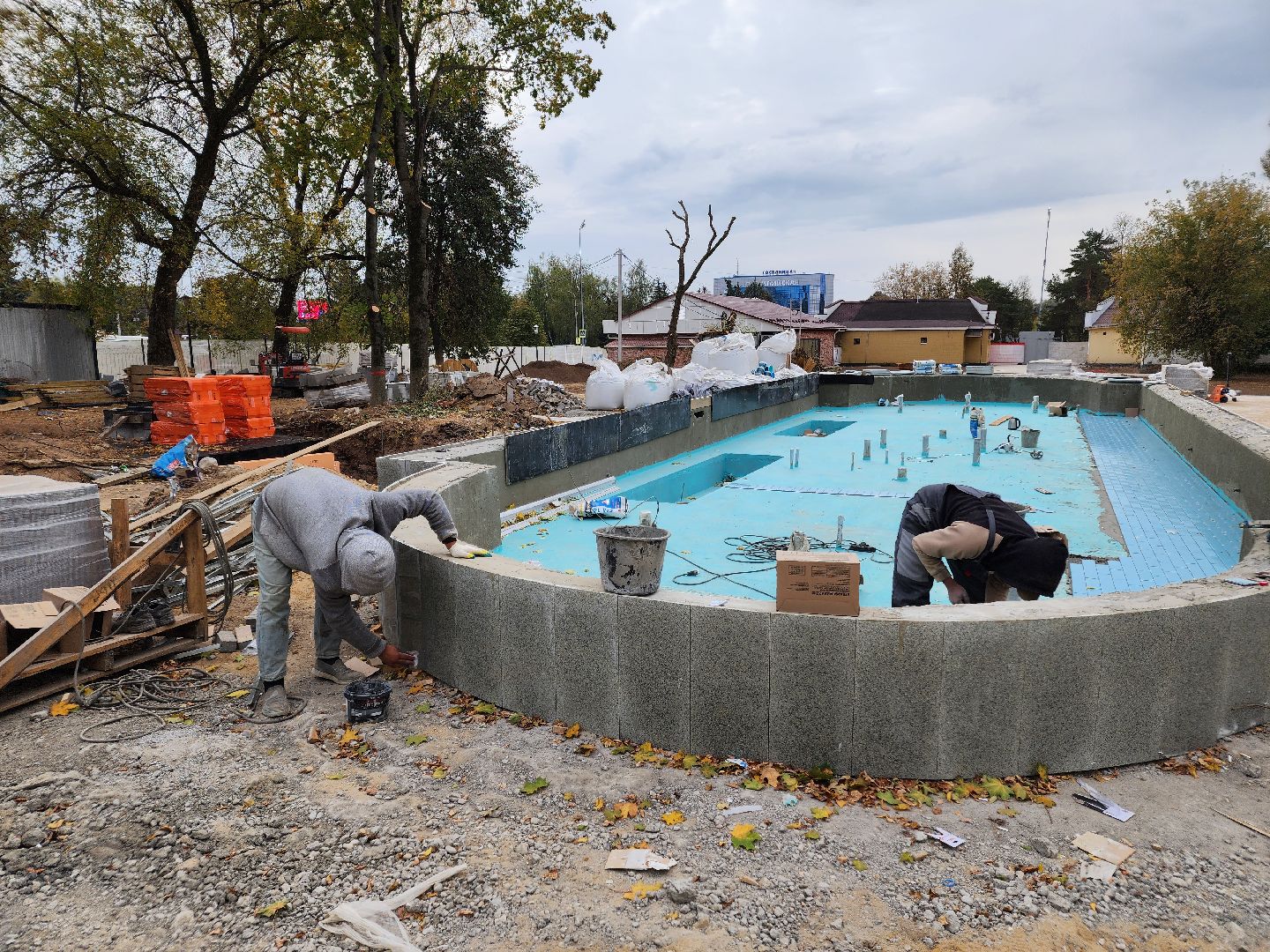 Чехов, бульвар Чехова, реконструкция, благоустройство, строительство, фонтан, малые архитектурные формы, пешеходные дорожки, нацпроект жилье и городская среда, готовность объекта, сквер Чехова,