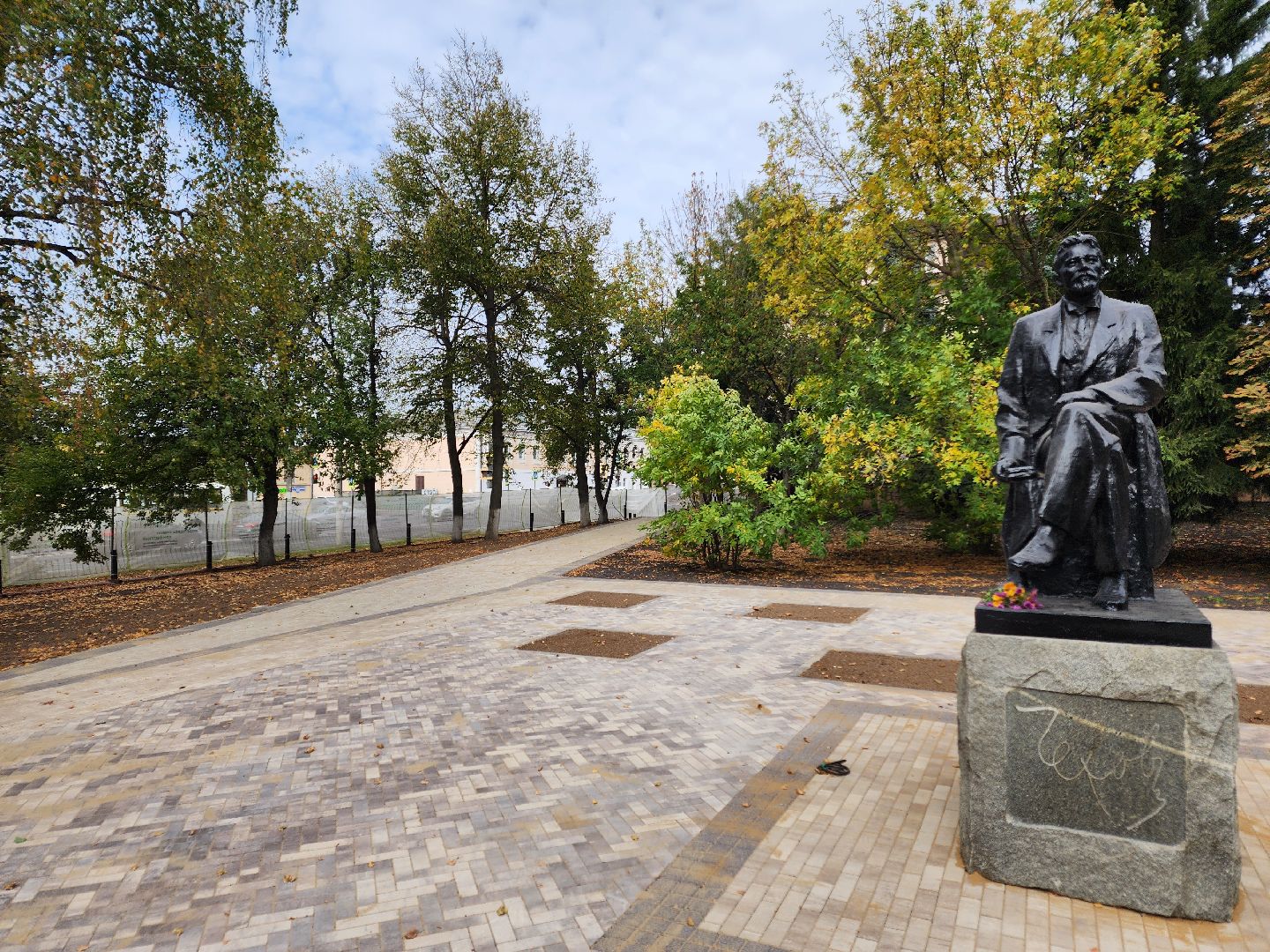 Чехов, бульвар Чехова, реконструкция, благоустройство, строительство, фонтан, малые архитектурные формы, пешеходные дорожки, нацпроект жилье и городская среда, готовность объекта, сквер Чехова,