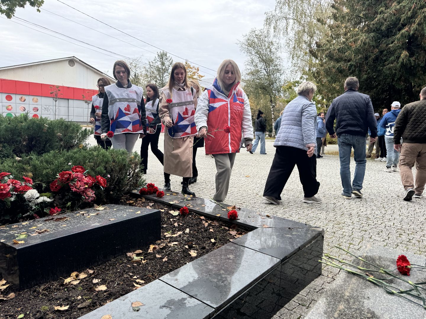 Шаховская, возложение, возложение цветов, акции,
