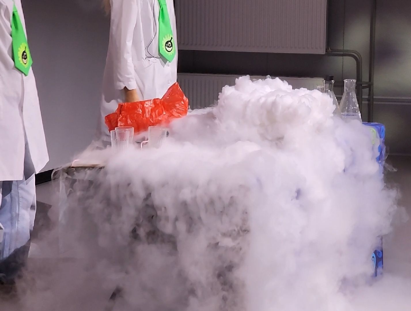 долгопрудный, технопарк физтех-лицея, Выходи решать, Шоу профессора Николя, эксперименты,