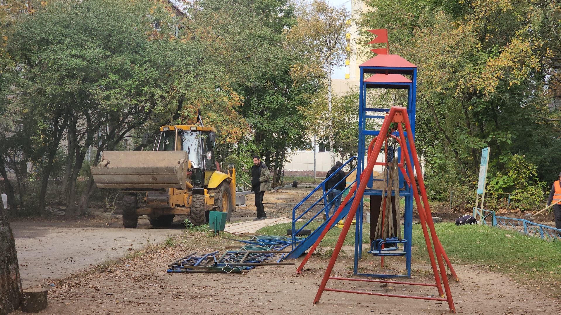 благоустройство дворов, бордюрный камень, Лобня,