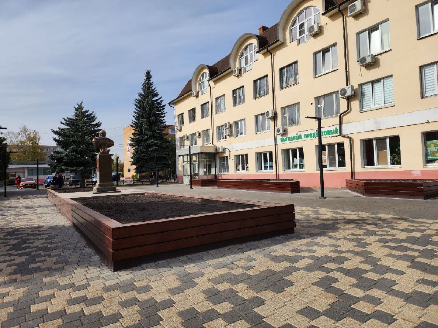 Серебряные Пруды, благоустройство, площадь Дохтурова,