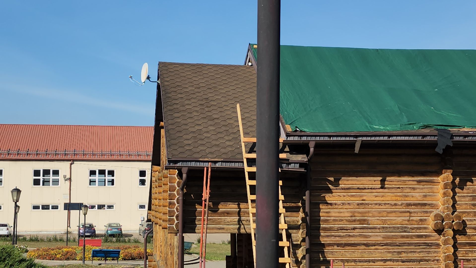 серпухов, ск красные крылья, ремонт кровли, домики для спортсменов, ЖКХ,