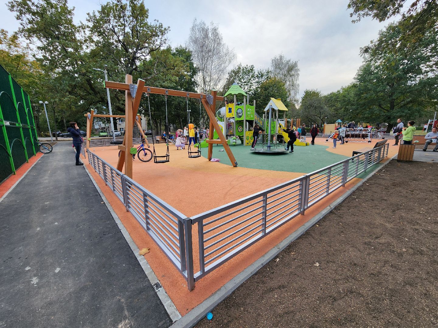 Чехов, село Троицкое, парк Дубки, детская площадка, спортивная площадка, открытие, губернаторская программа Наше Подмосковье, глава округа михаил собакин,