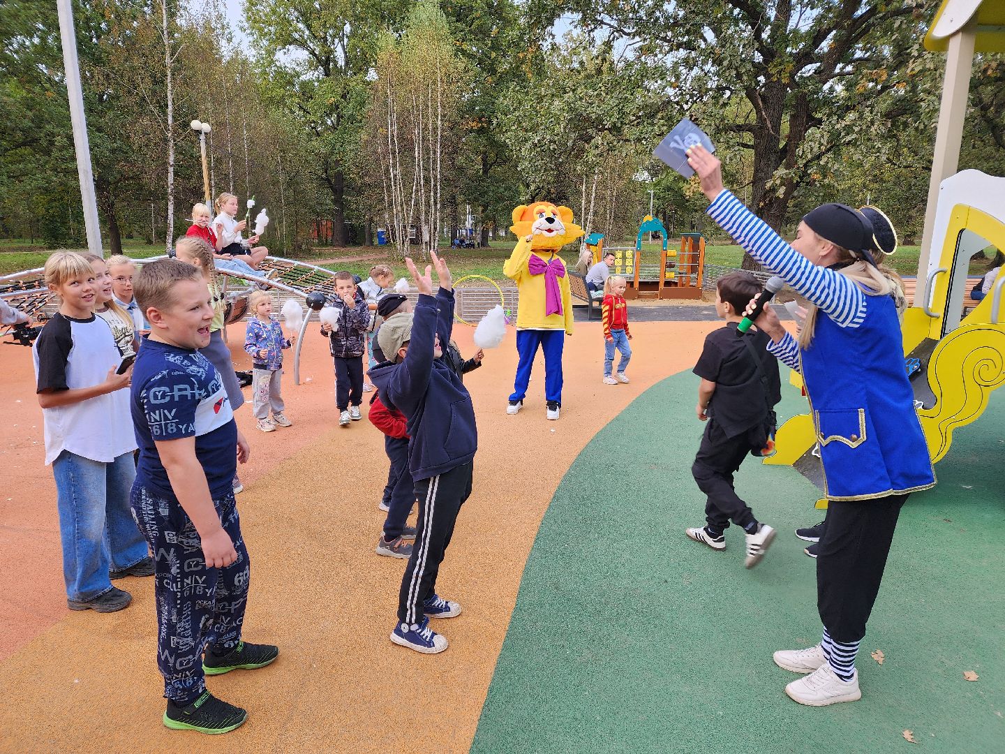 Чехов, село Троицкое, парк Дубки, детская площадка, спортивная площадка, открытие, губернаторская программа Наше Подмосковье, глава округа михаил собакин,